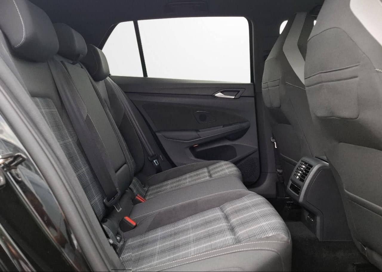 Volkswagen GOLF VIII GTD 2.0 TDI DSG IQ.LIGHT+CAM+H&K+APP foto 12