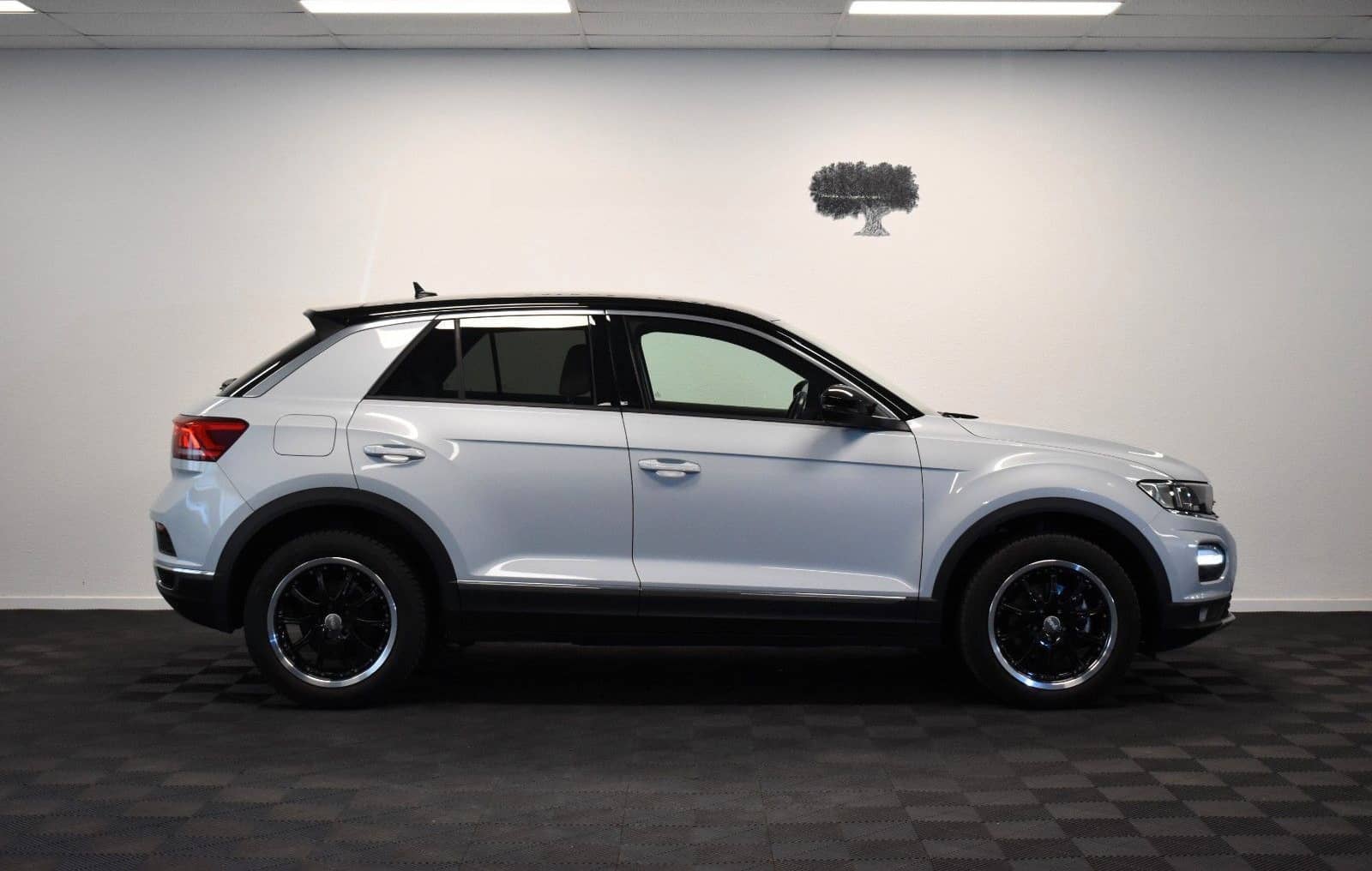 Volkswagen T-Roc Sport *1.HAND *KAMERA *LEDER *SHZ *TOTWINK foto 5