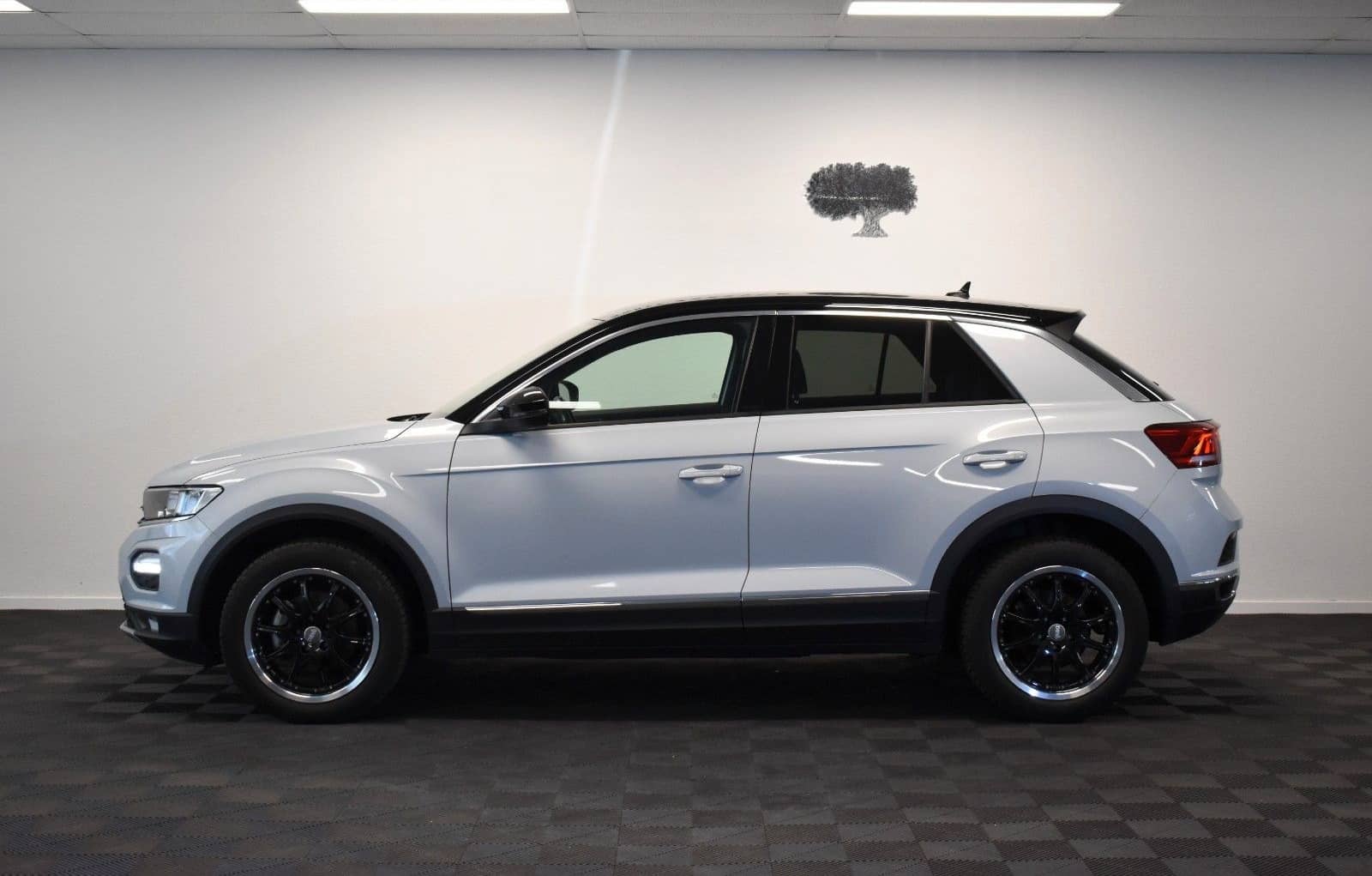 Volkswagen T-Roc Sport *1.HAND *KAMERA *LEDER *SHZ *TOTWINK foto 7