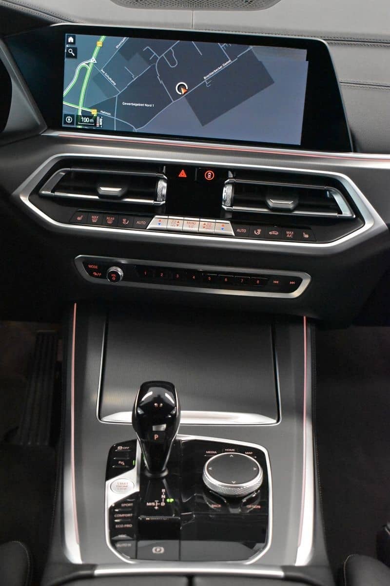 BMW X5 xDrive 30 d xLine *LASER *AHK *HUD *VIRTUAL foto 17