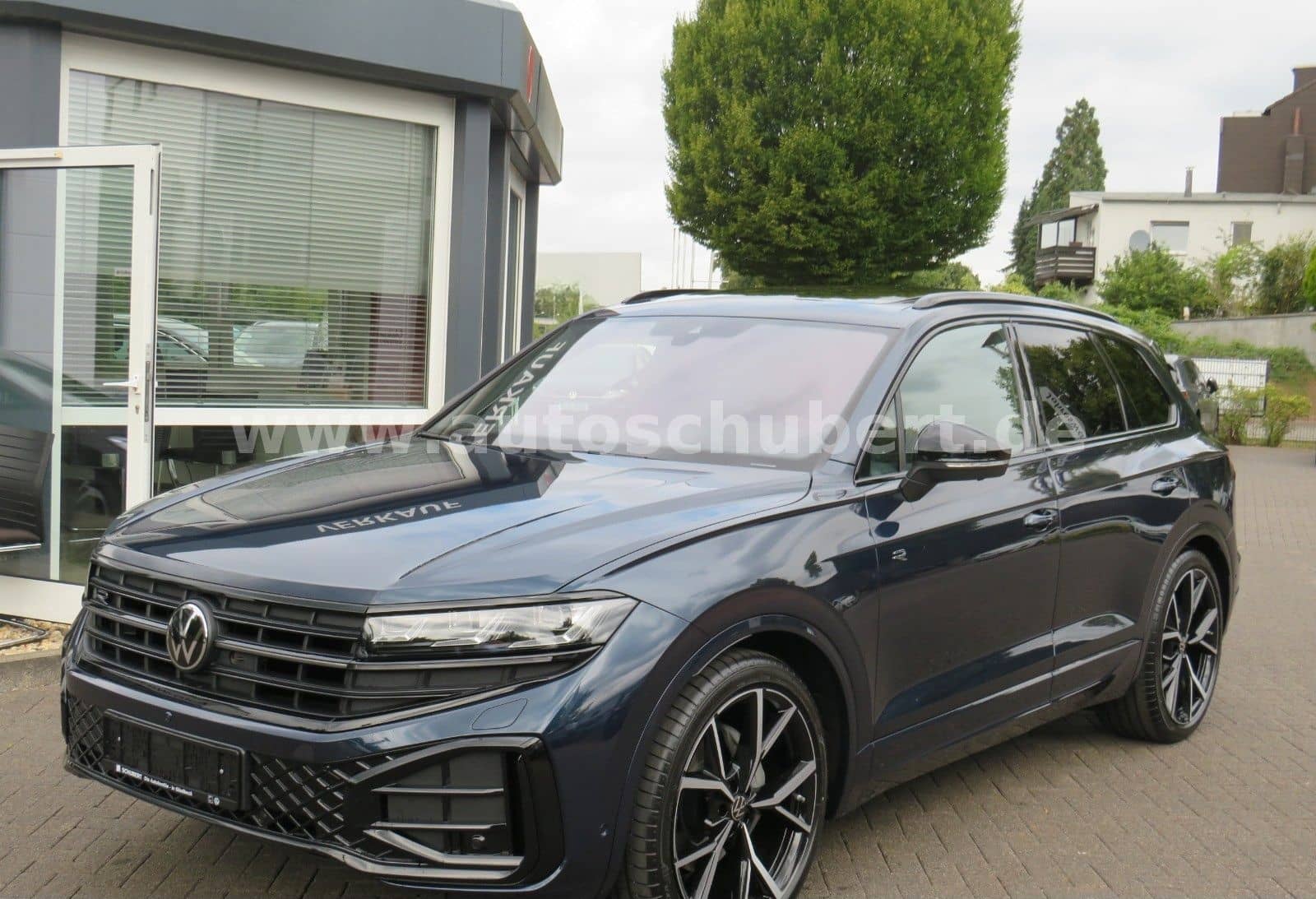 Volkswagen Touareg 3.0 TDI 4Motion R-Line foto 1