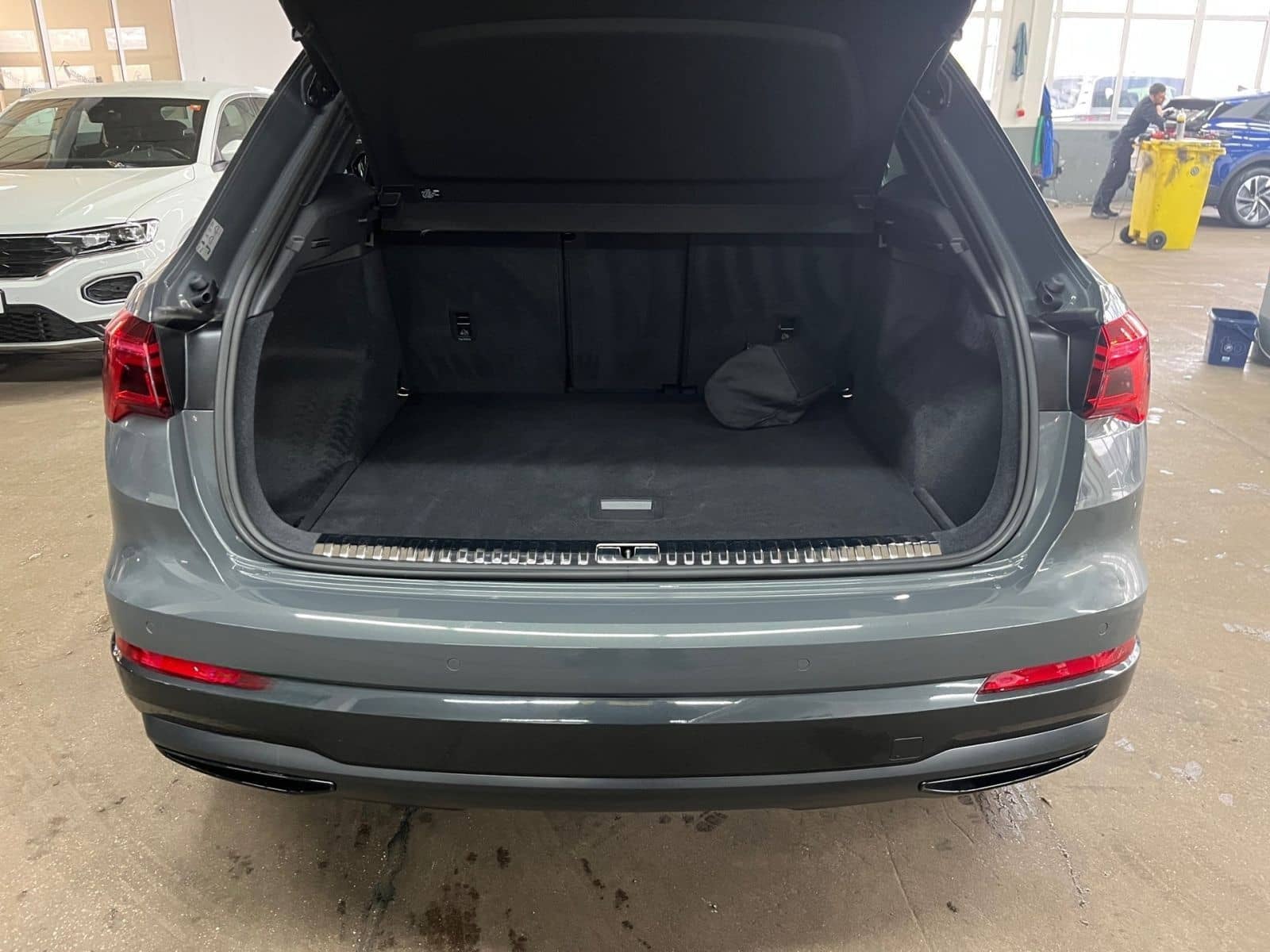 Audi Q3 advanced 35 TDI LED Scheinw. MMI Navi Rückf.K foto 9