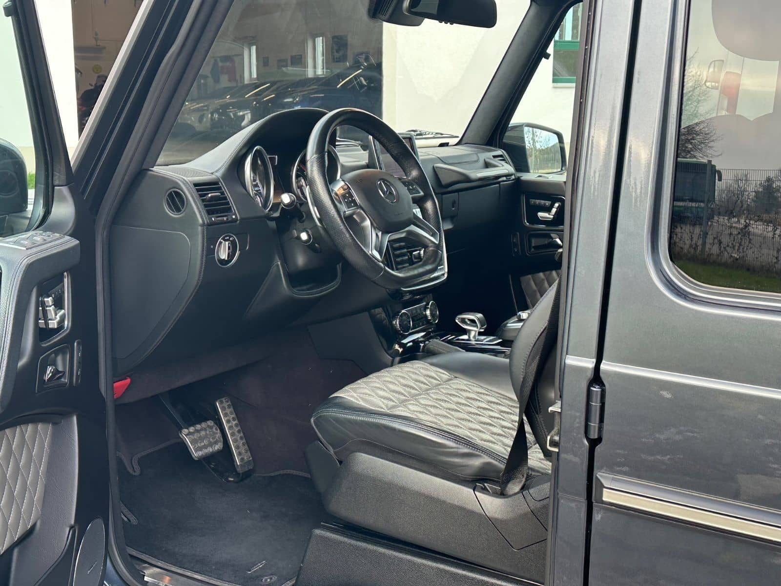 Mercedes-Benz G 63 AMG G -Modell Station G 63 AMG foto 10