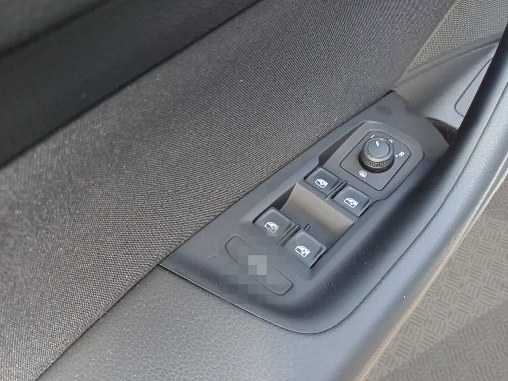 Volkswagen Passat Variant 2.0 TDI SCR DSG Business foto 10