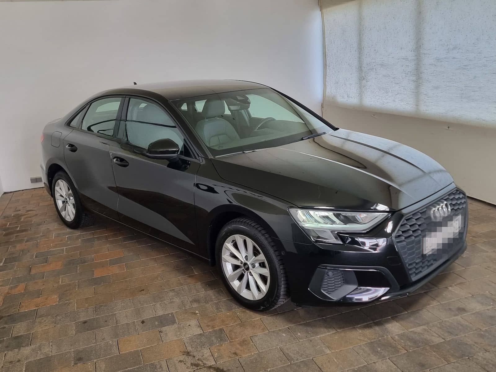 Audi A3 30TFSI limo Navi Leder Digital VIC Kamera LED foto 5