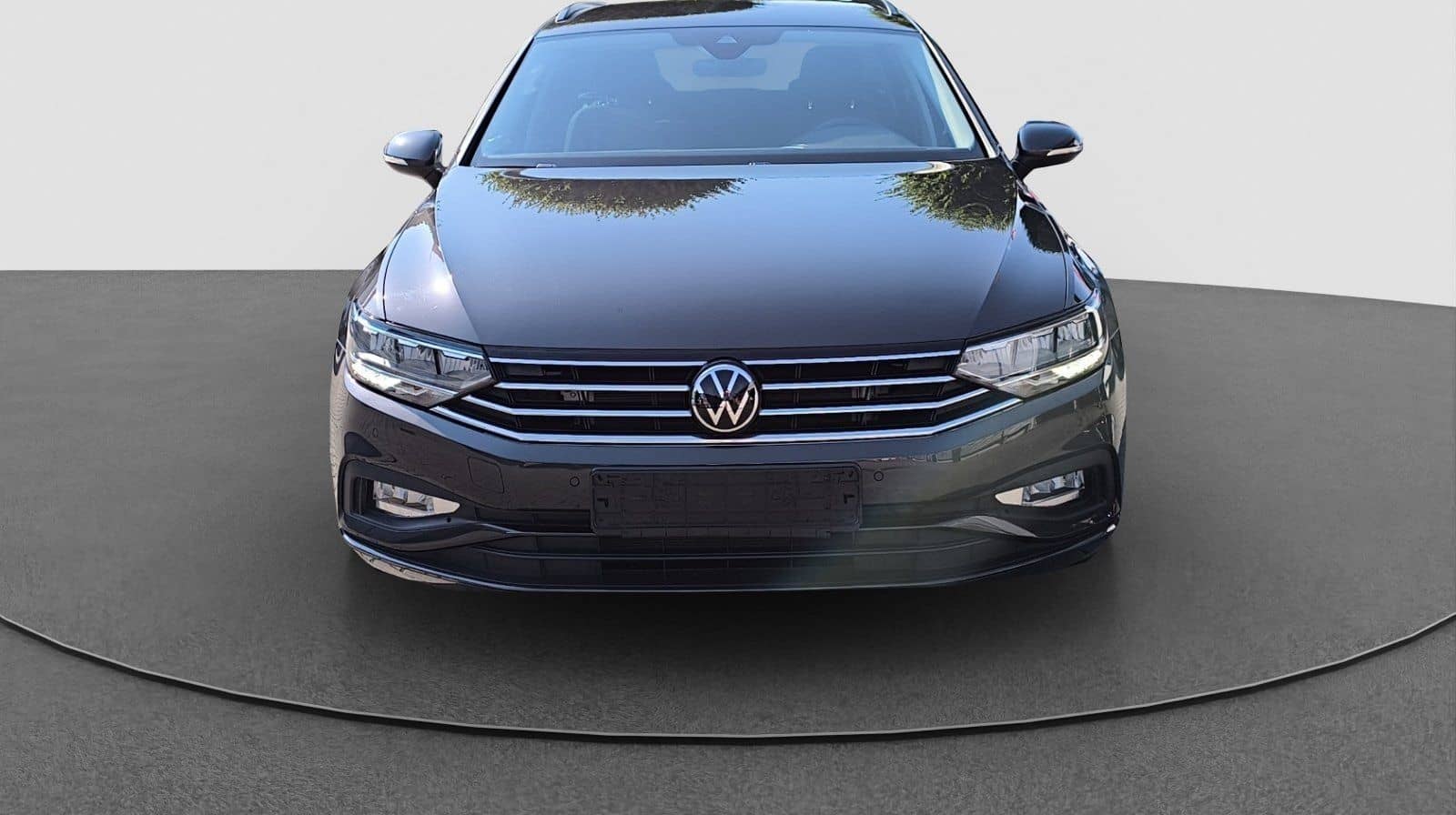 Volkswagen Passat Variant 1.5 TSI ACC LED NAVI foto 5