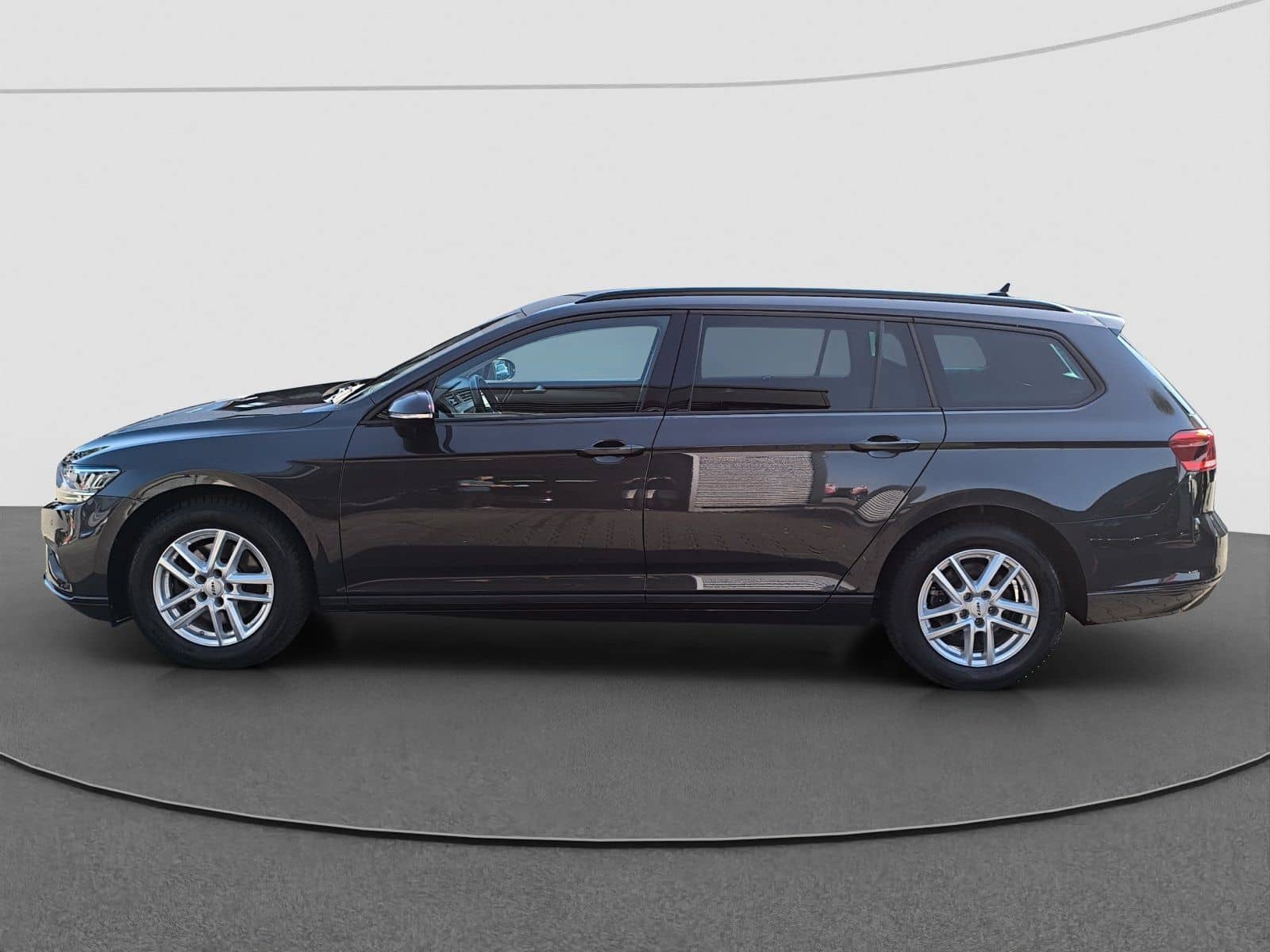 Volkswagen Passat Variant 1.5 TSI ACC LED NAVI foto 7