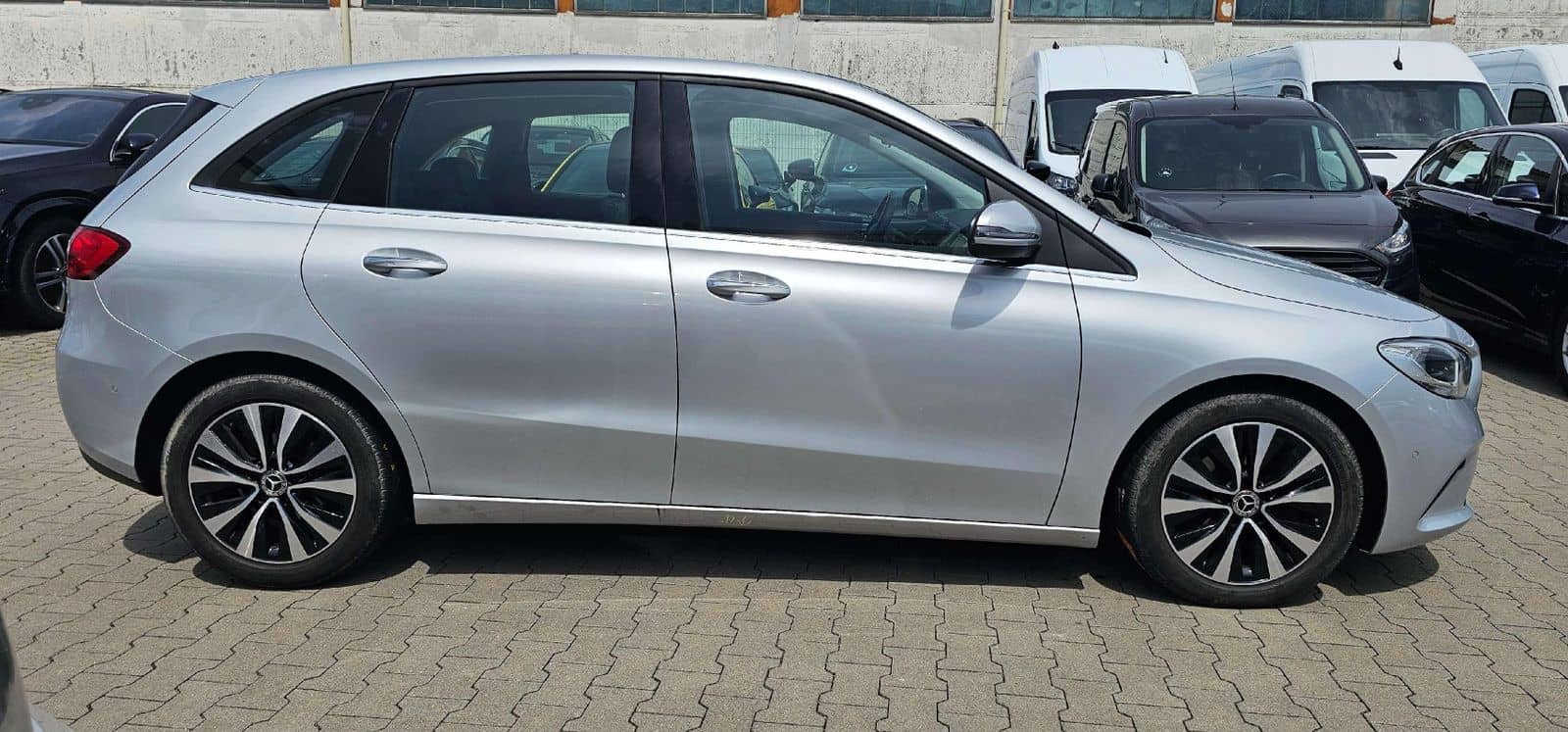 Mercedes-Benz B 180 B 180 d VirtualCockpit*Navi*Elektrische-AH foto 7