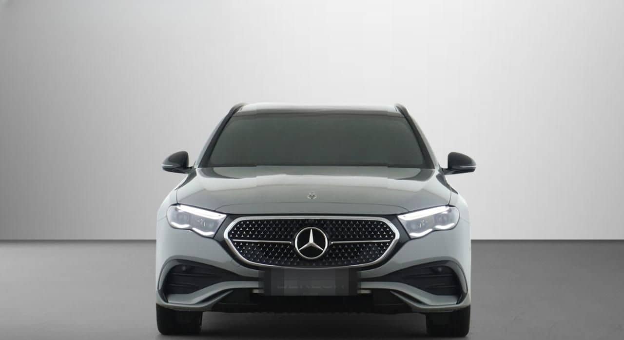 Mercedes-Benz E 450 d 4M T AMG Digital Light Night Burmester foto 2