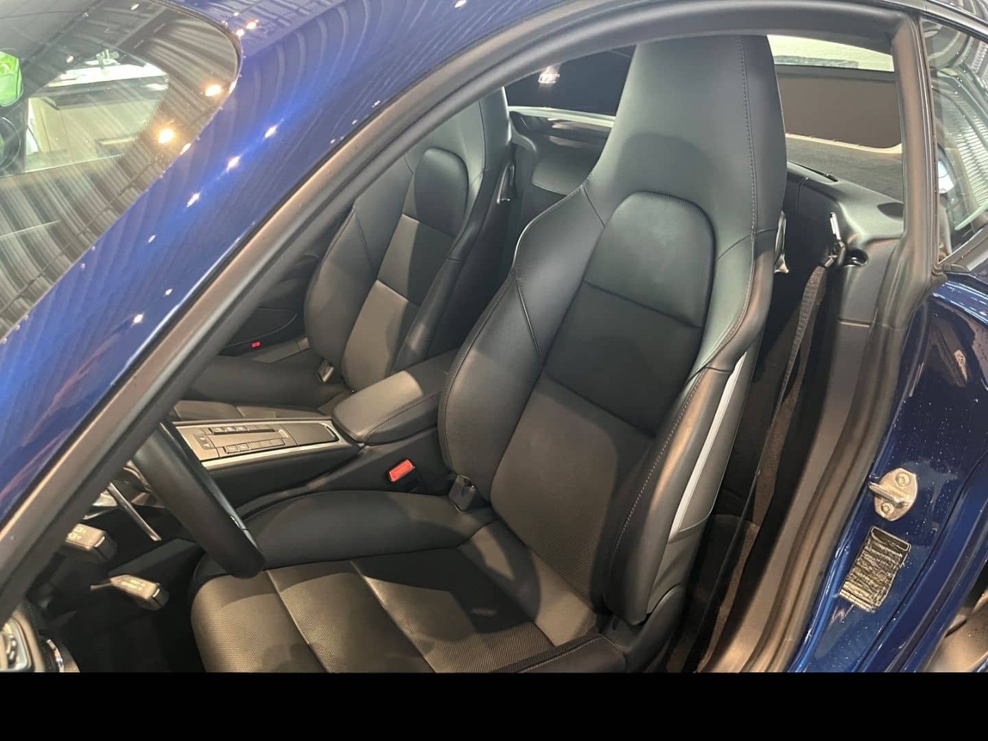 Porsche Cayman 718 GTS 4.0 Enzianblau Sportabgasanlage foto 12