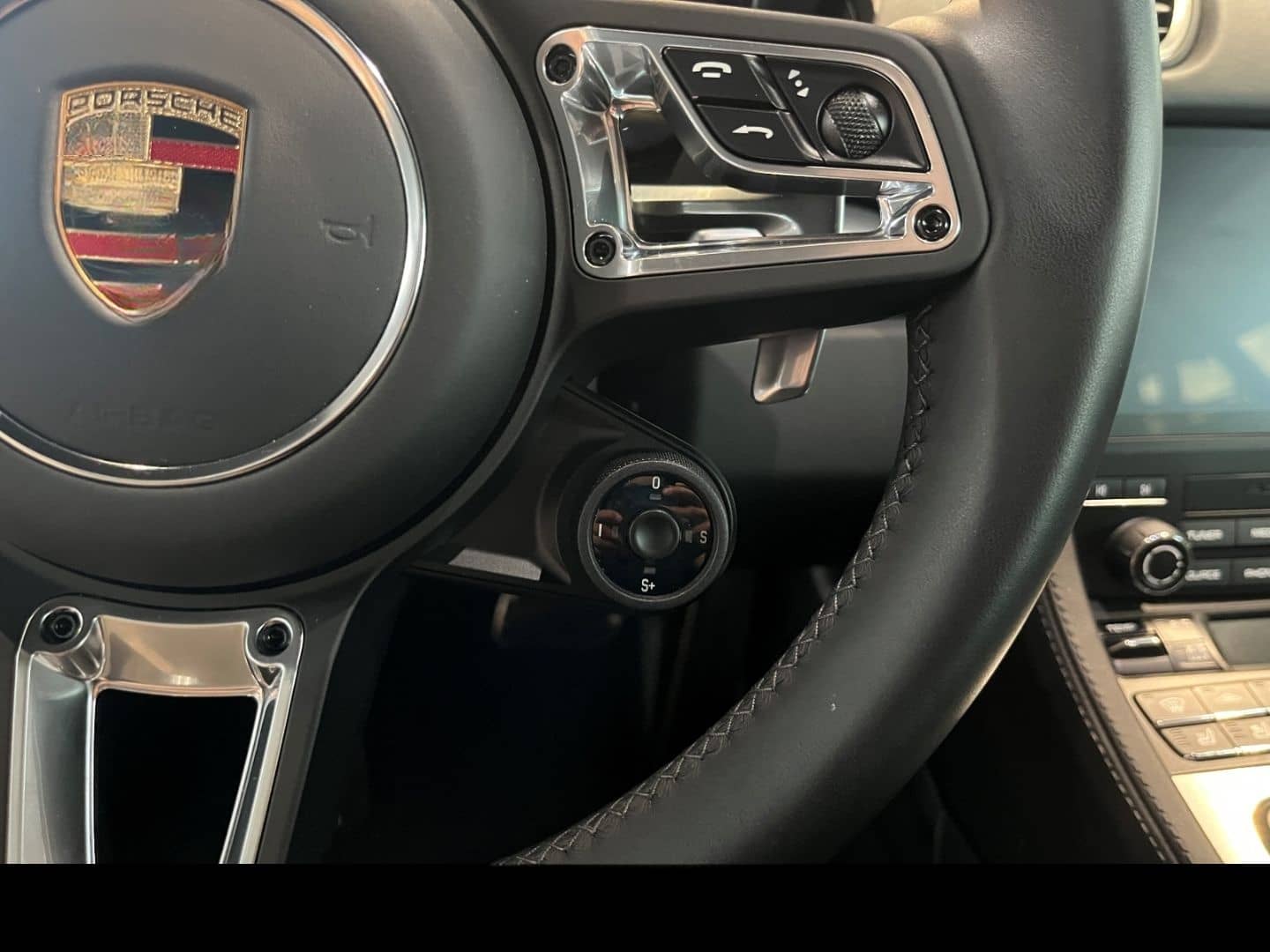 Porsche Cayman 718 GTS 4.0 Enzianblau Sportabgasanlage foto 16