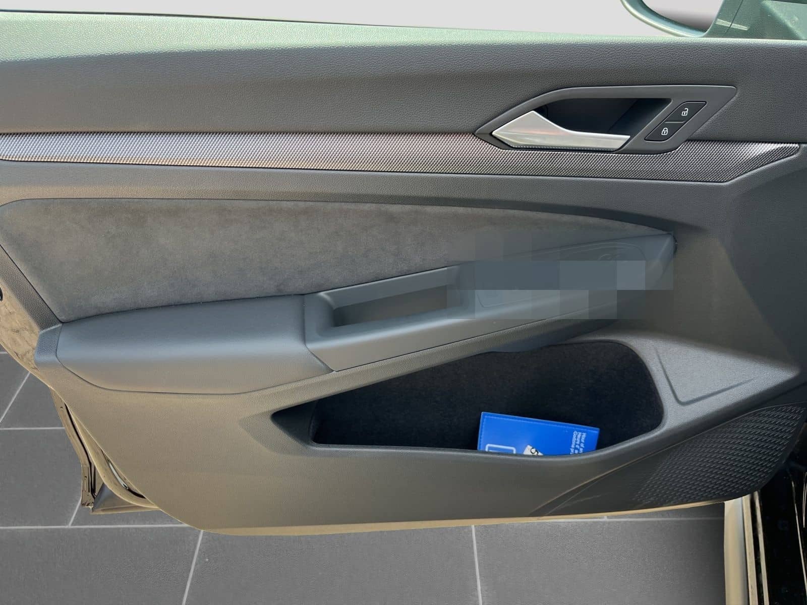 Volkswagen Golf GTI Black Style, AHK,19"LM,IQ-Light,CAM foto 13