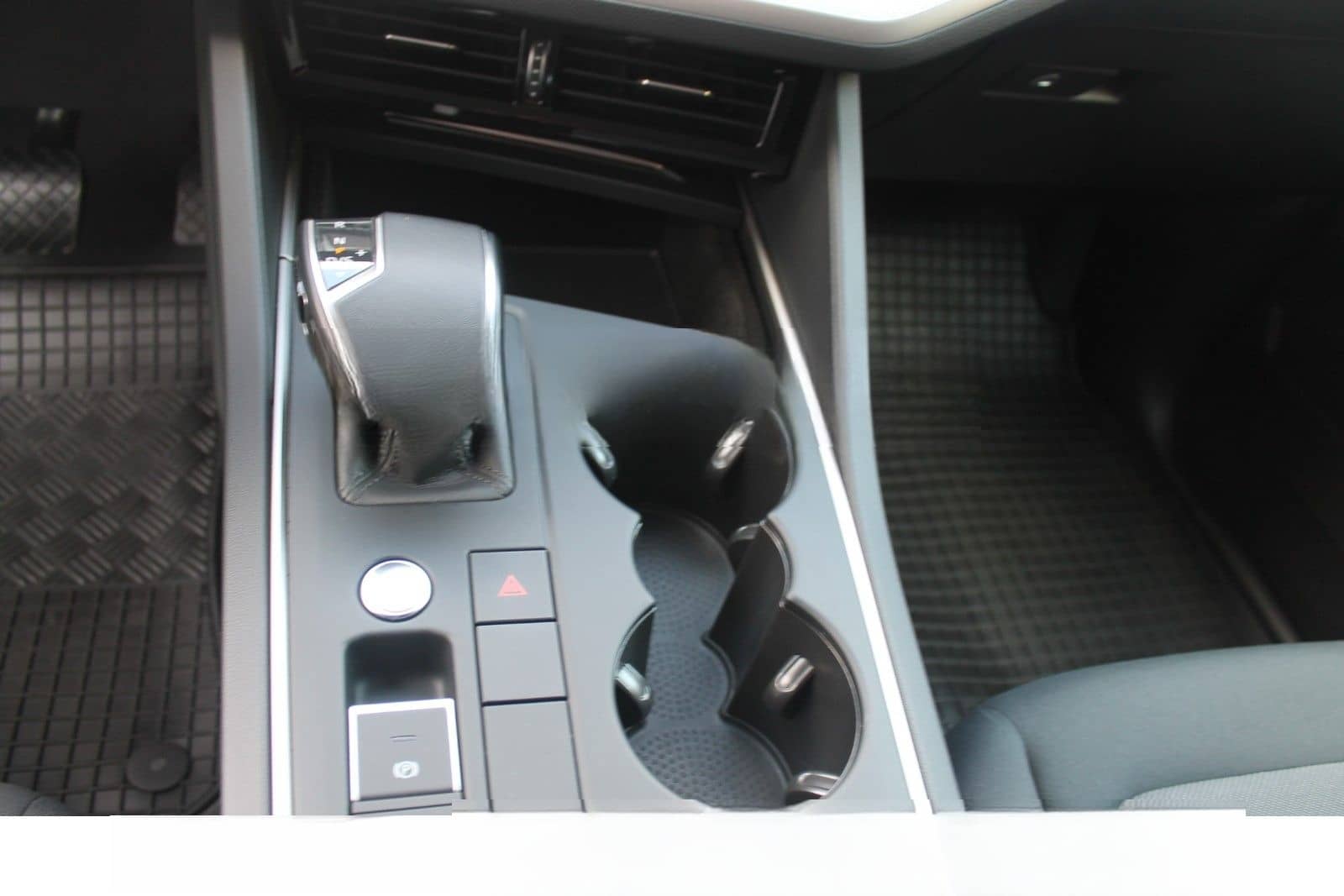 Volkswagen Touareg 3.0 V6 TDI 4MOTION DSG LED AHK RÜKA foto 11