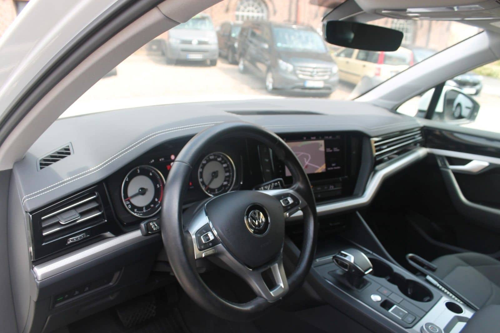 Volkswagen Touareg 3.0 V6 TDI 4MOTION DSG LED AHK RÜKA foto 21