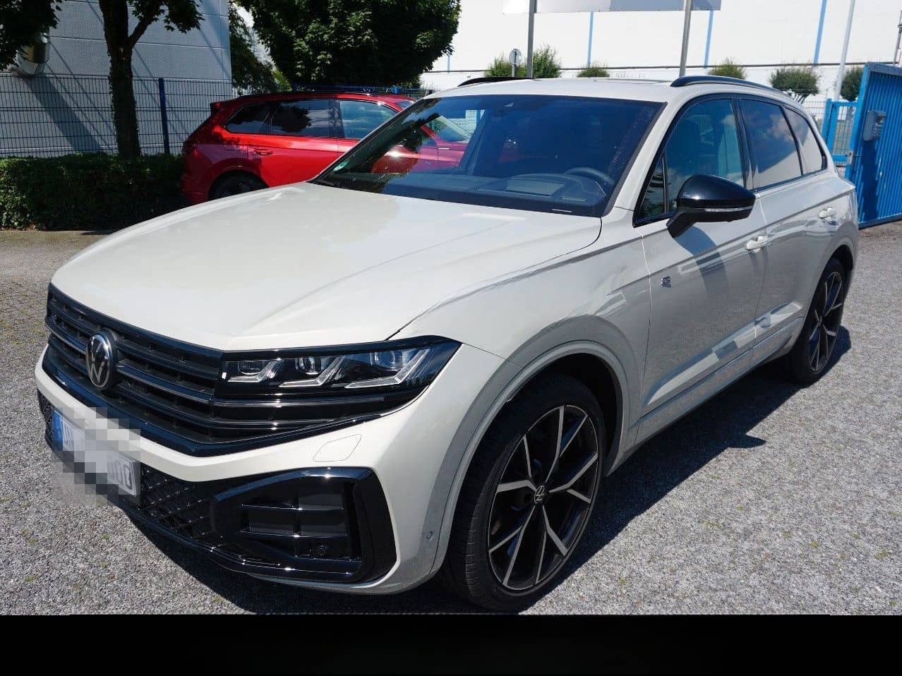 Volkswagen Touareg 3.0 TDI 210 kW 4Motion R-Line Garantie foto 2