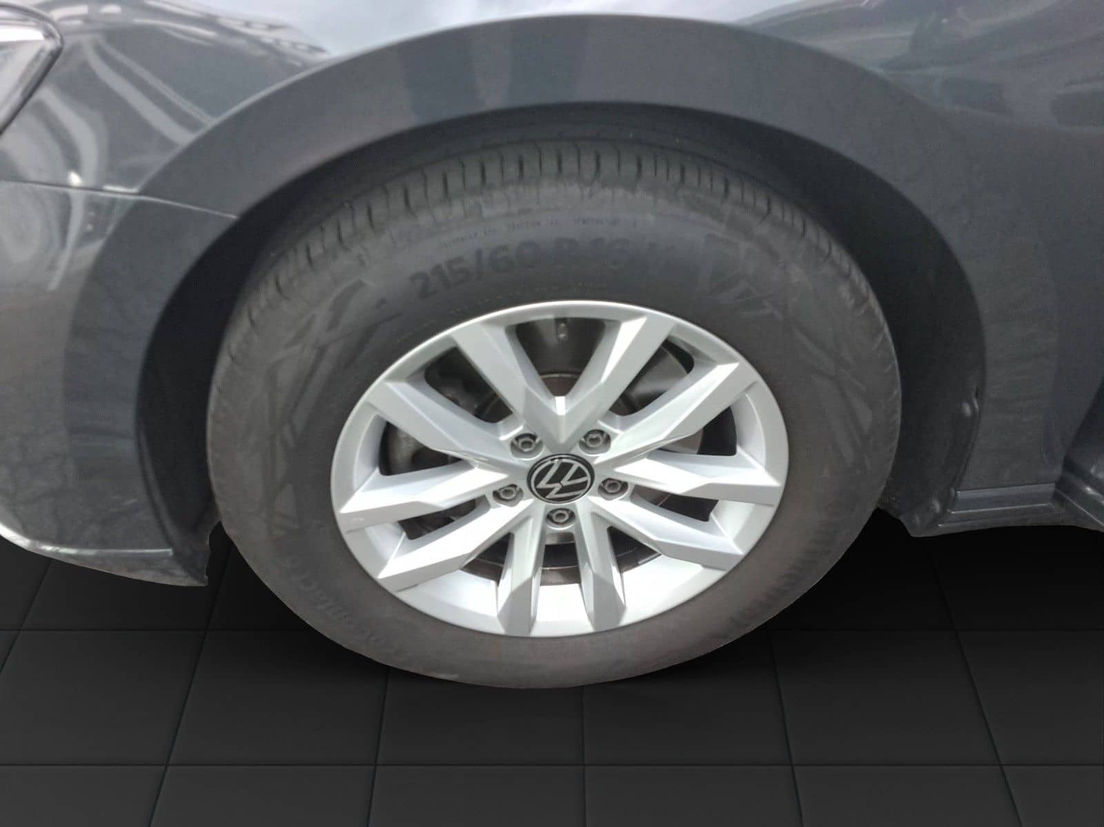 Volkswagen Passat Variant 2.0 TDI ACC,LED,Navi,DAB,APP,Ergo foto 19