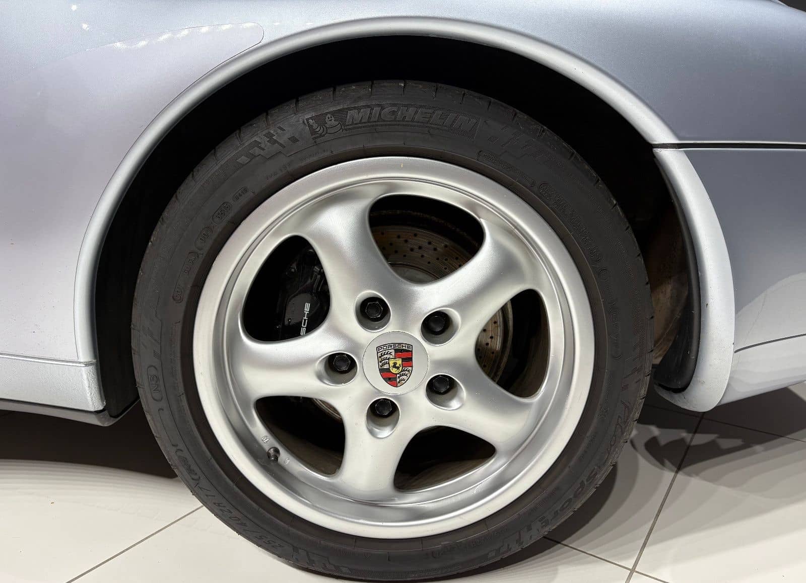 Porsche 993 Carrera 2 Cabrio*Sammlerstück*2.Hand*Dt.Auto foto 10