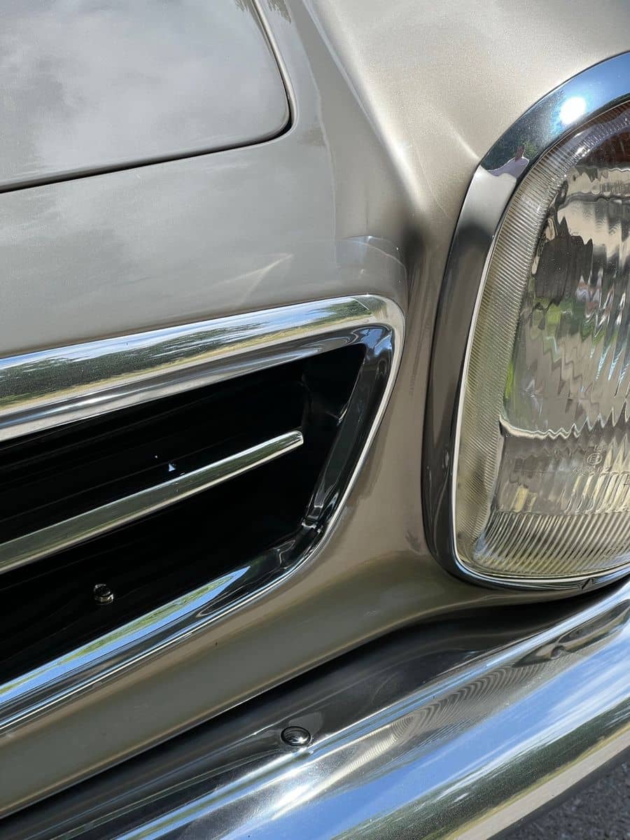 Mercedes-Benz 280 SL foto 10