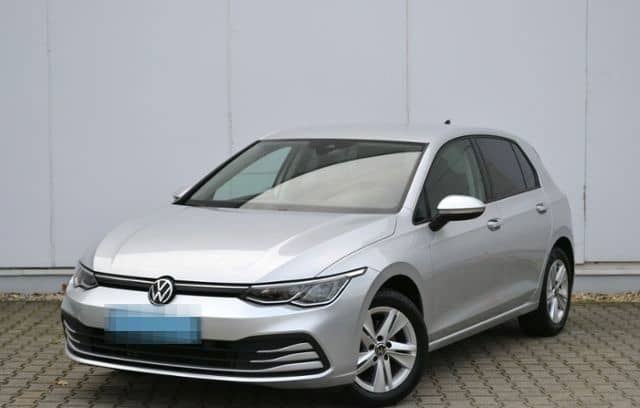 Volkswagen Golf VIII 1.5 TSI Life LED/NAVI+VZE/16-ZOLL/PDC/ foto 2