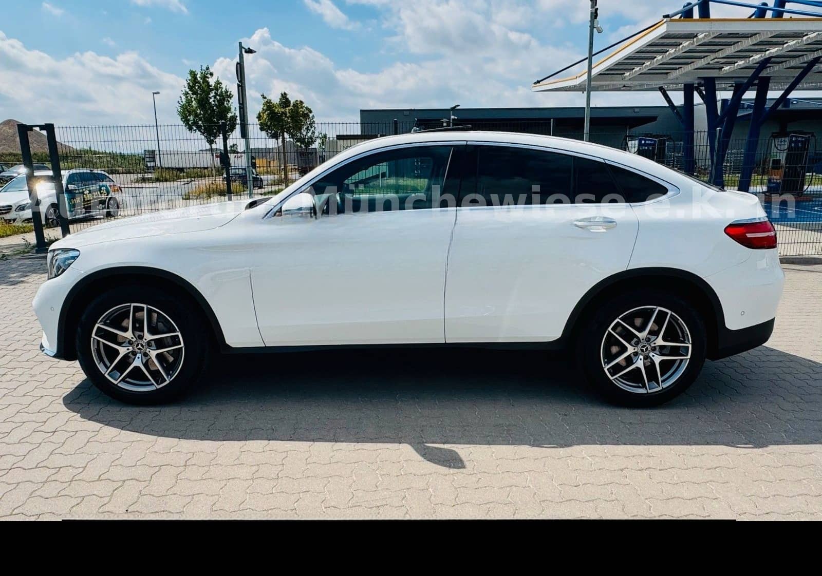 Mercedes-Benz GLC 300 Coupe 4M *AMG*BURMESTER*CAM*HUD*KEYLESS* foto 5