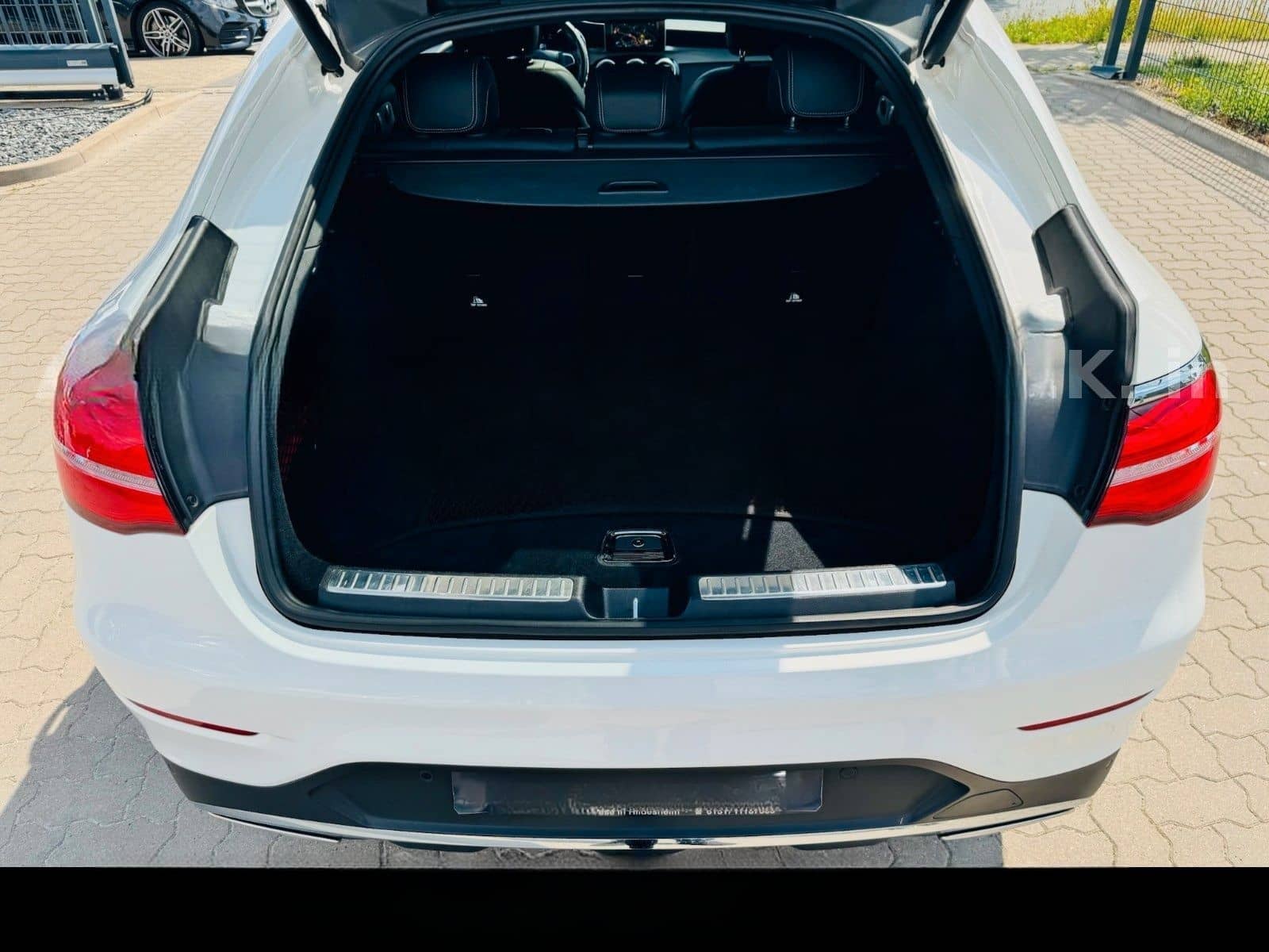 Mercedes-Benz GLC 300 Coupe 4M *AMG*BURMESTER*CAM*HUD*KEYLESS* foto 9