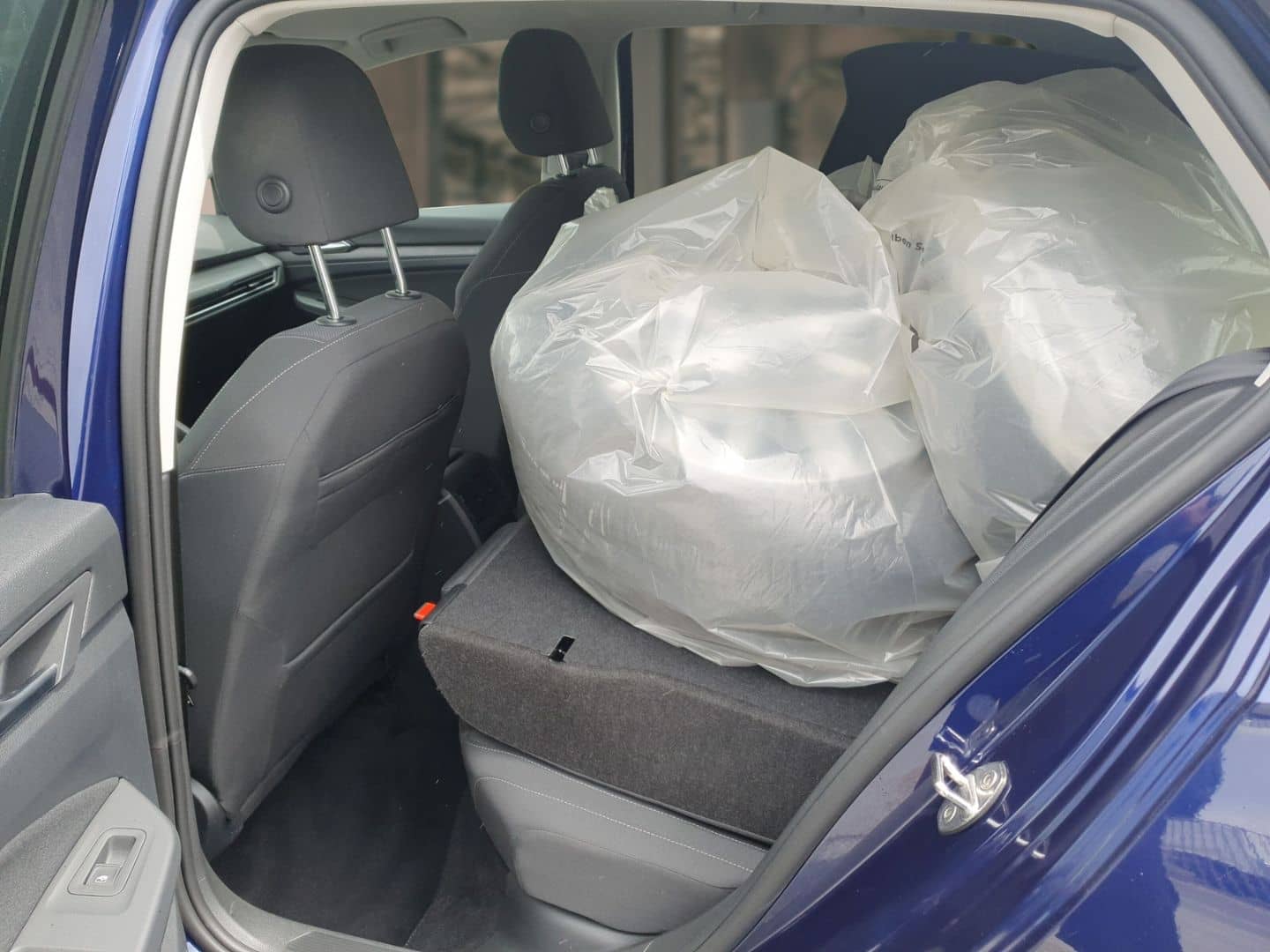 Volkswagen Golf VIII Style eHybrid 1.4 DSG MATRIX NAVI R-KA foto 10