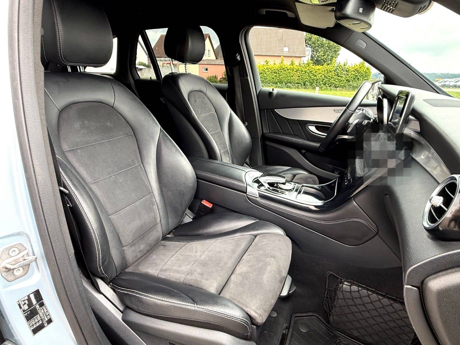 Mercedes-Benz GLC 250 d 4Matic*AMG*NAVI*KAMERA*LED*AHK*19''ALU foto 14