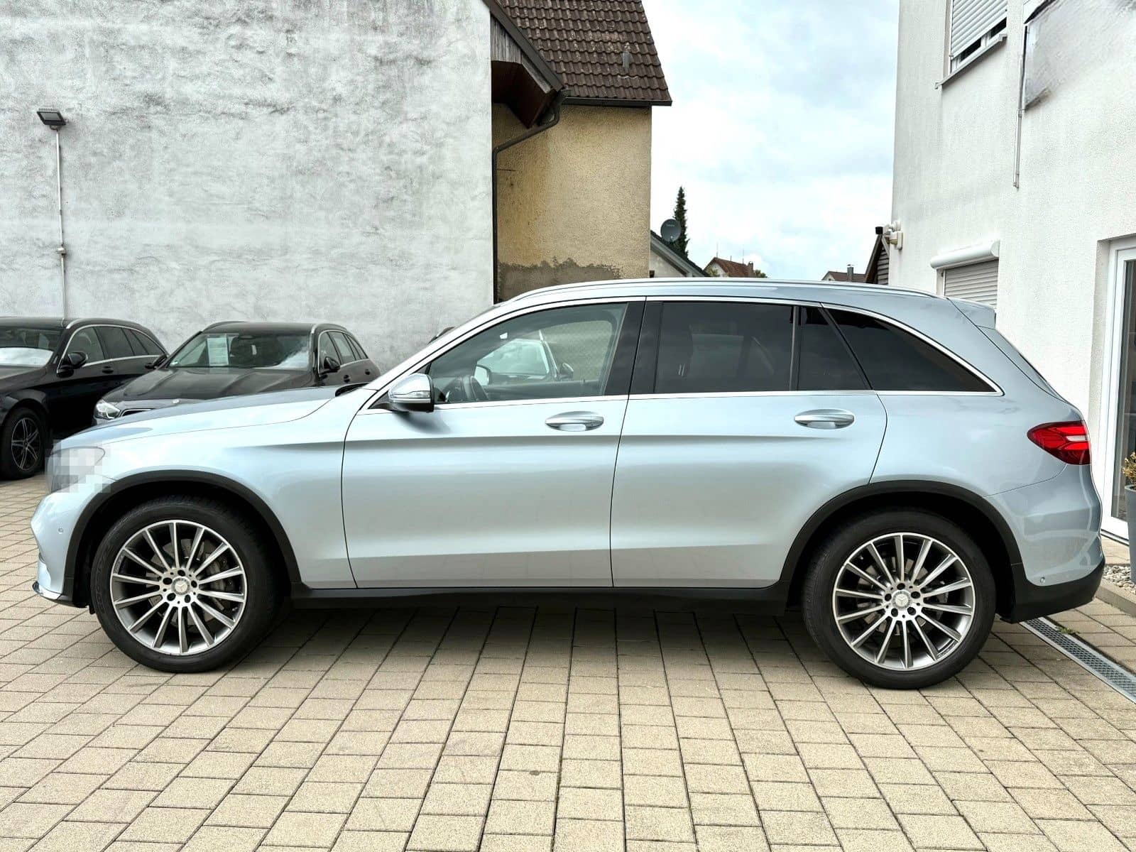 Mercedes-Benz GLC 250 d 4Matic*AMG*NAVI*KAMERA*LED*AHK*19''ALU foto 8