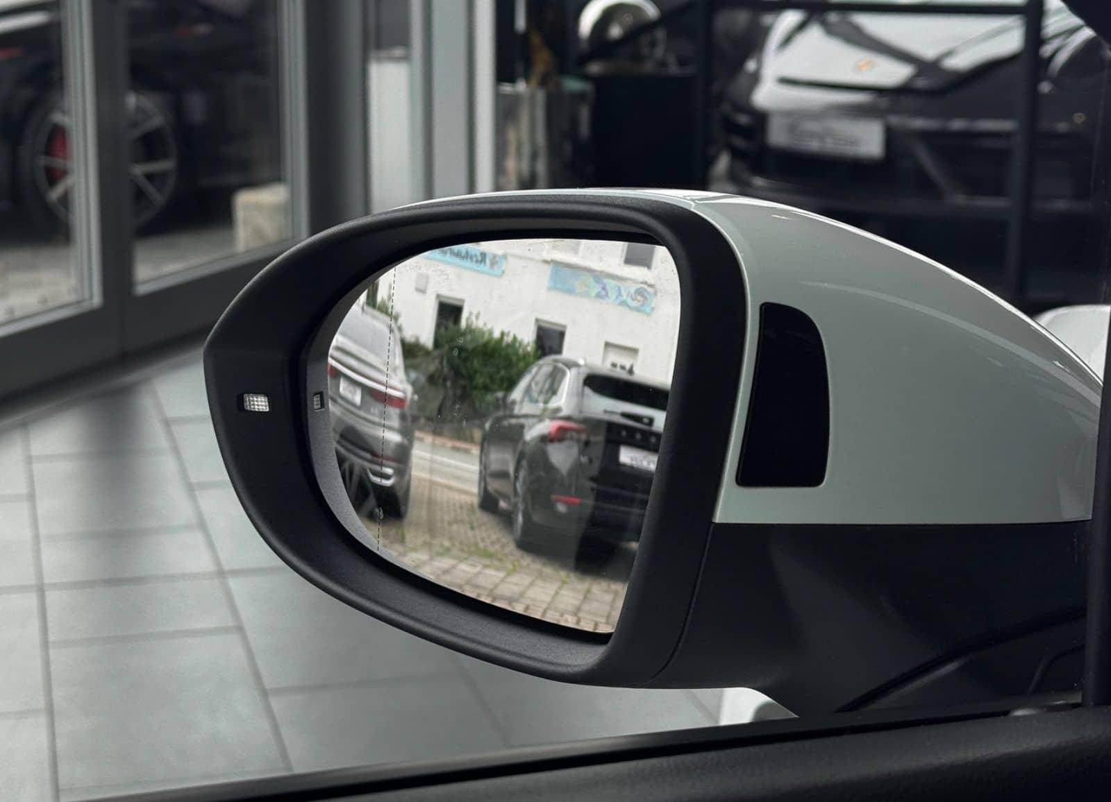 Volkswagen Golf VIII Lim GTI Clubsport 2.0 TSI"Matrix/Pano" foto 9