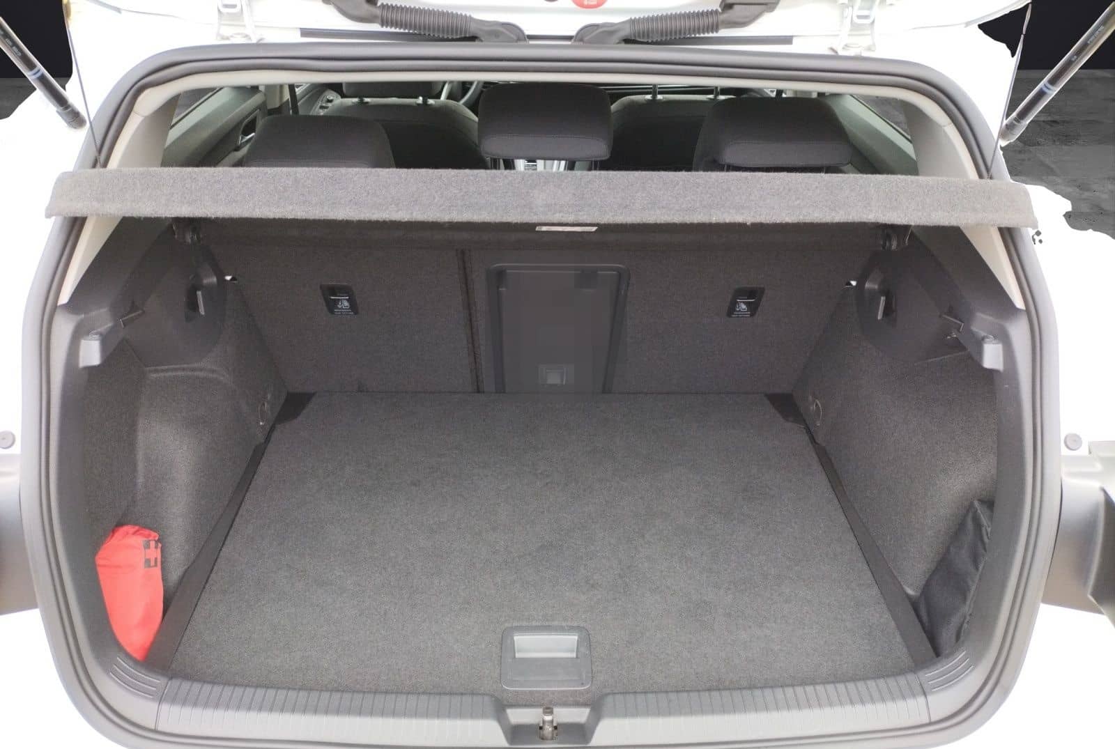 Volkswagen Golf VIII TDI Life DSG LED Navi AID ACC PDC SH foto 13