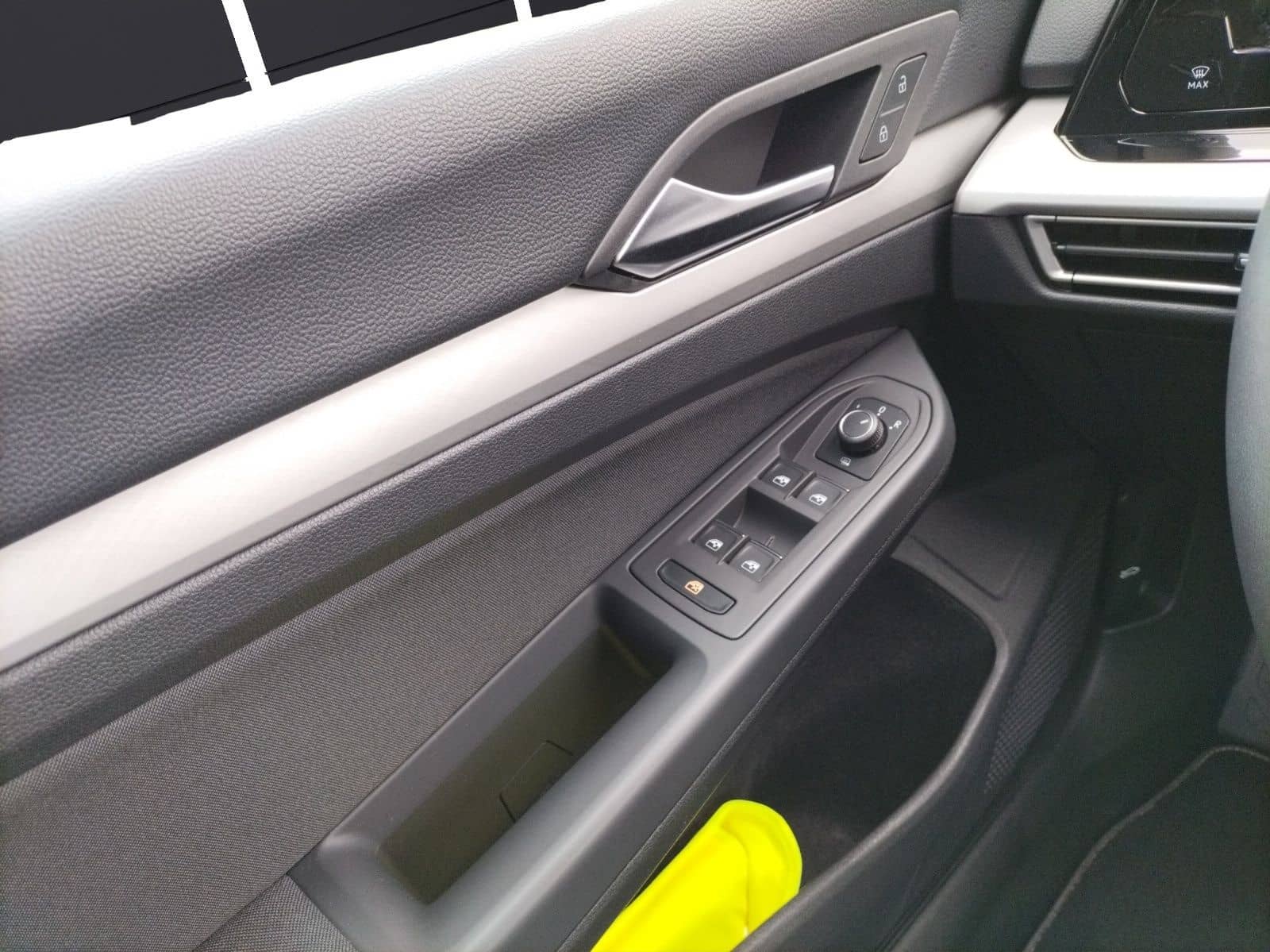 Volkswagen Golf VIII TDI Life DSG LED Navi AID ACC PDC SH foto 19