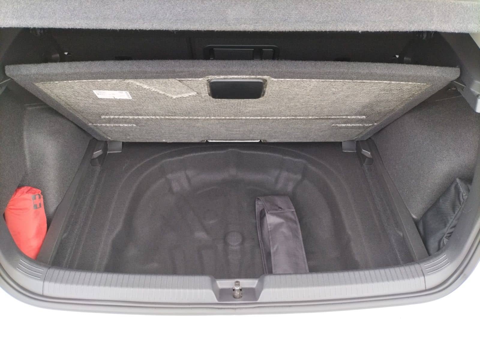 Volkswagen Golf VIII TDI Life DSG LED Navi AID ACC PDC SH foto 21