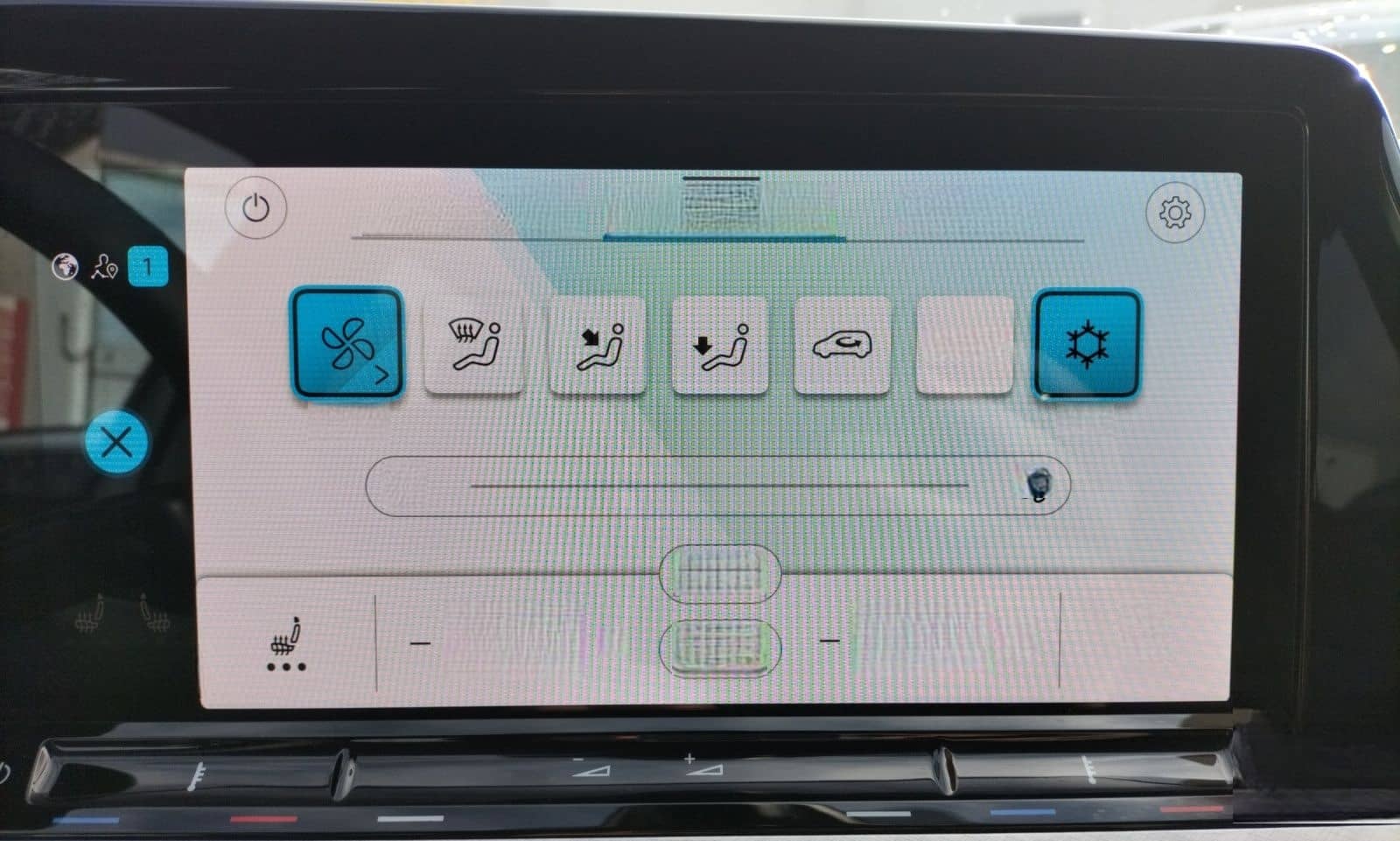 Volkswagen Golf VIII TDI Life DSG LED Navi AID ACC PDC SH foto 24