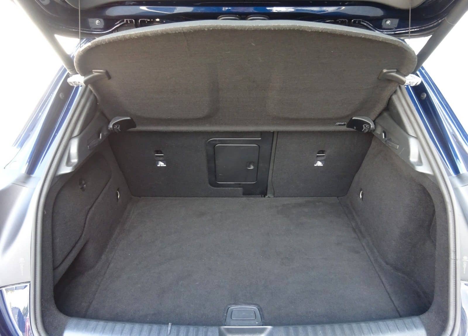 Mercedes-Benz GLA 220 CDI / d 4Matic AMG LINE foto 15