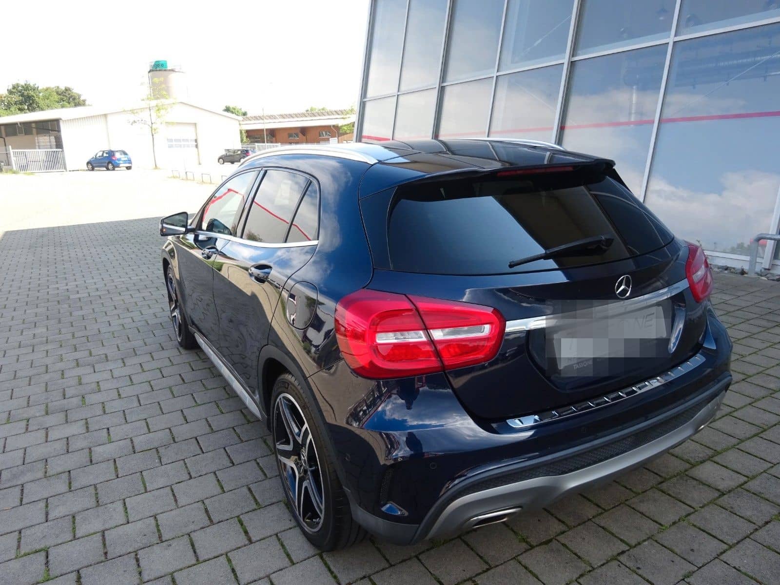 Mercedes-Benz GLA 220 CDI / d 4Matic AMG LINE foto 7