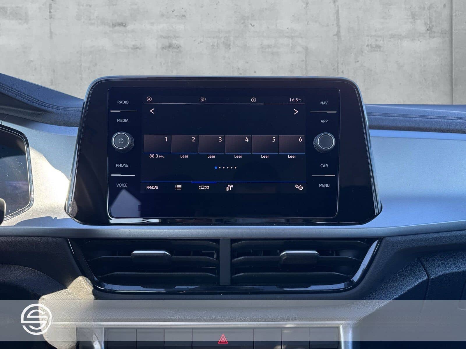 Volkswagen T-Roc 1.5 TSI DSG Life Climatr. LED DAB ACC APP foto 11