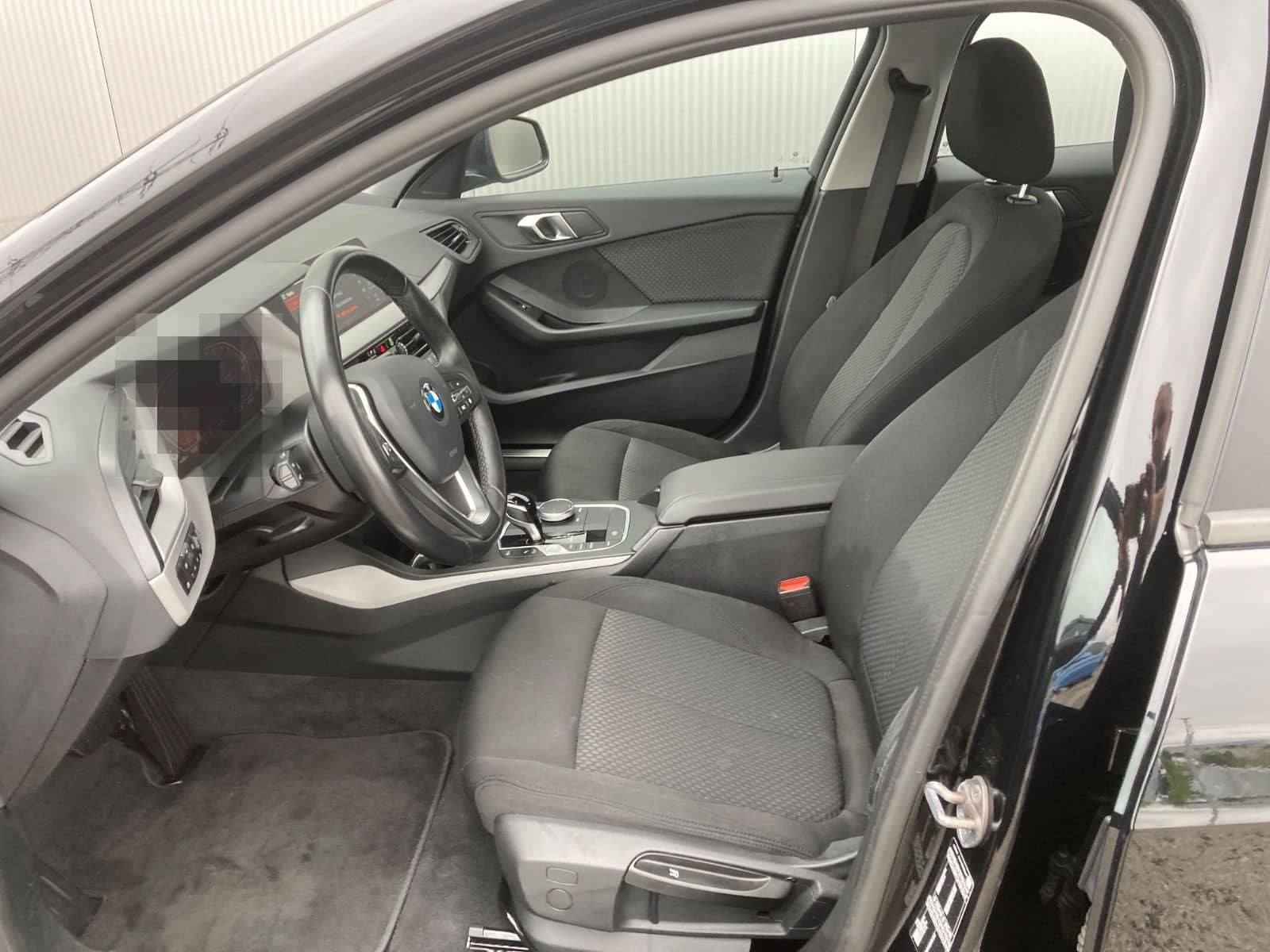 BMW 118i *PDC*Sitzheizung*PDC*Panoramadach*LED foto 11