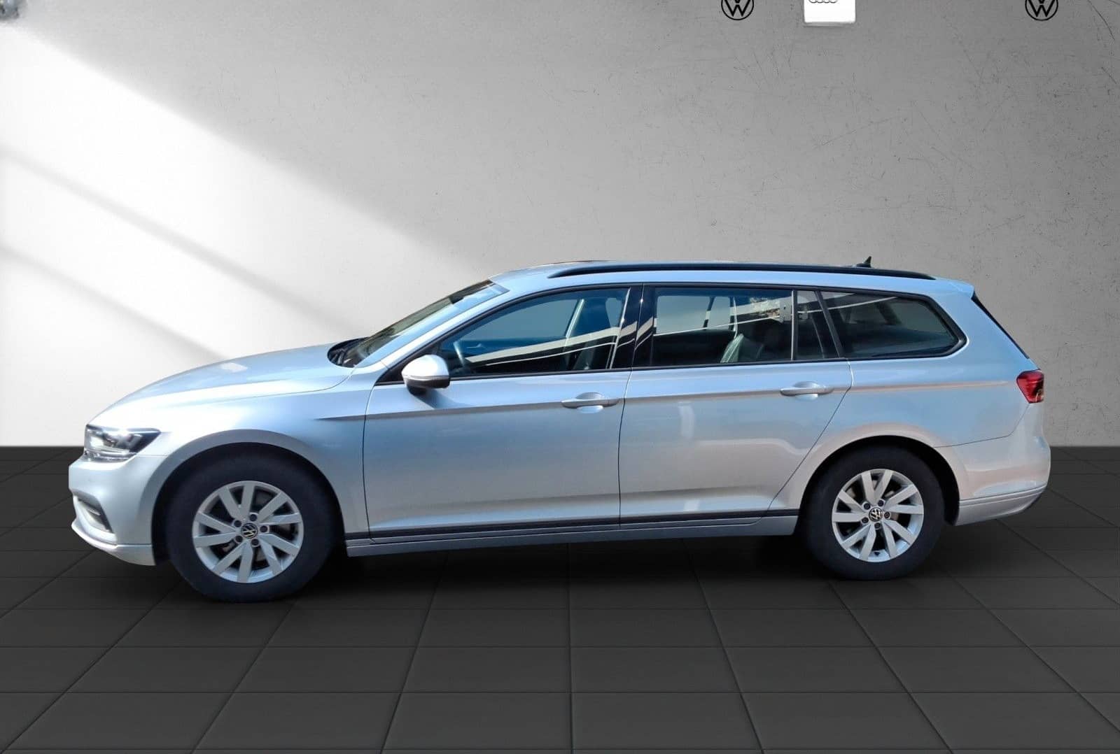 Volkswagen Passat Variant 2.0 TDI LED,ACC,Navi,APP,KAMERA foto 2