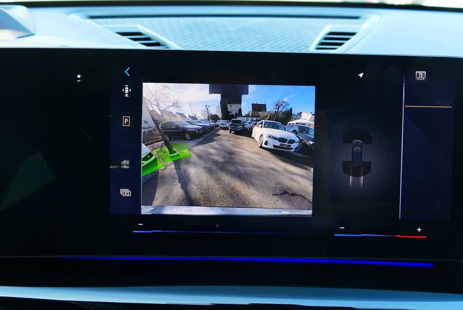 BMW X1 sDrive 20i Sport Panorama Kamera Adapt.LED foto 13