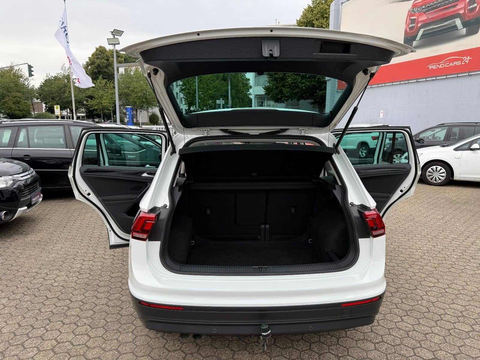 Volkswagen Tiguan Sound BMT/Start-Stopp DSG Automatik foto 21