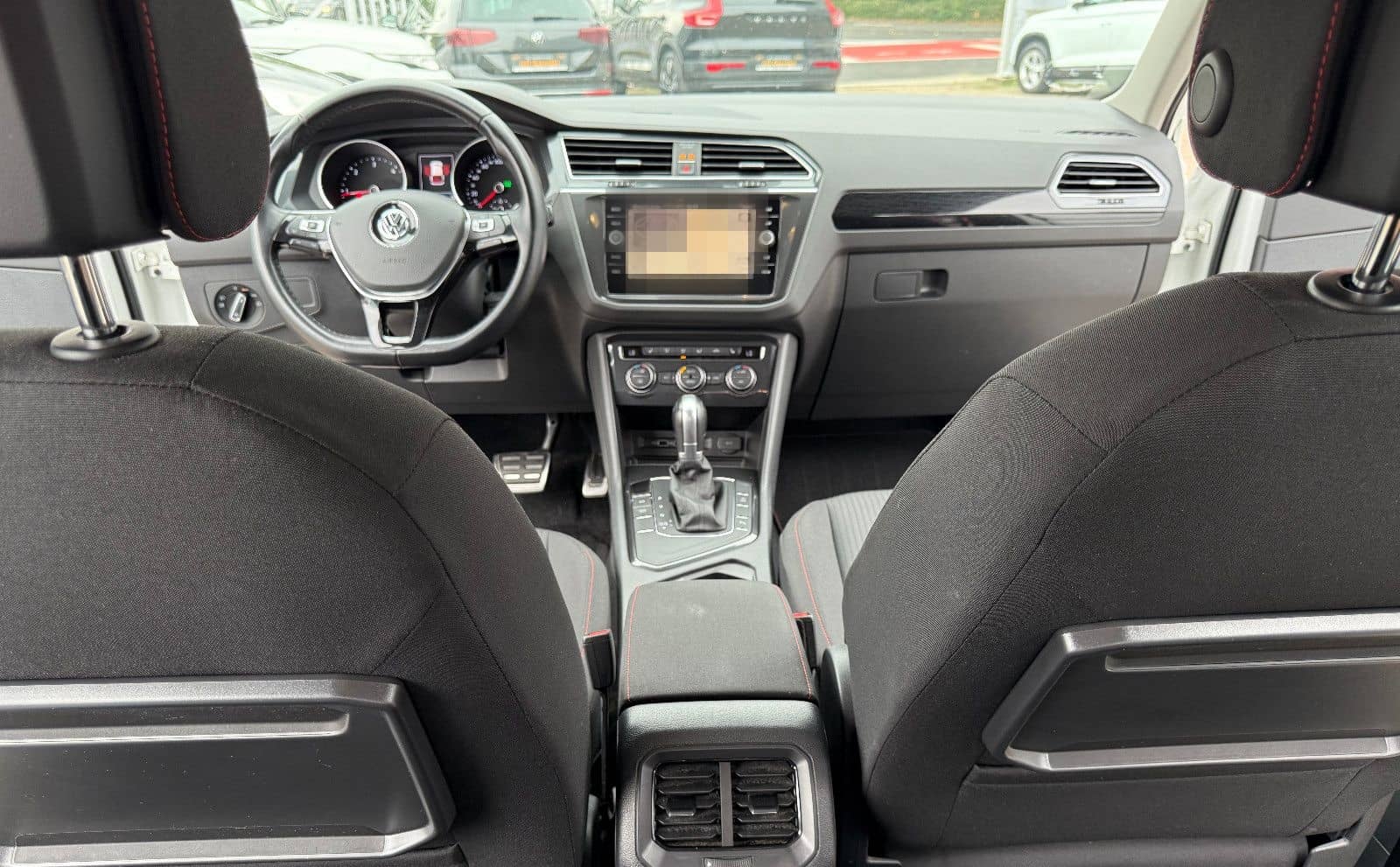 Volkswagen Tiguan Sound BMT/Start-Stopp DSG Automatik foto 24