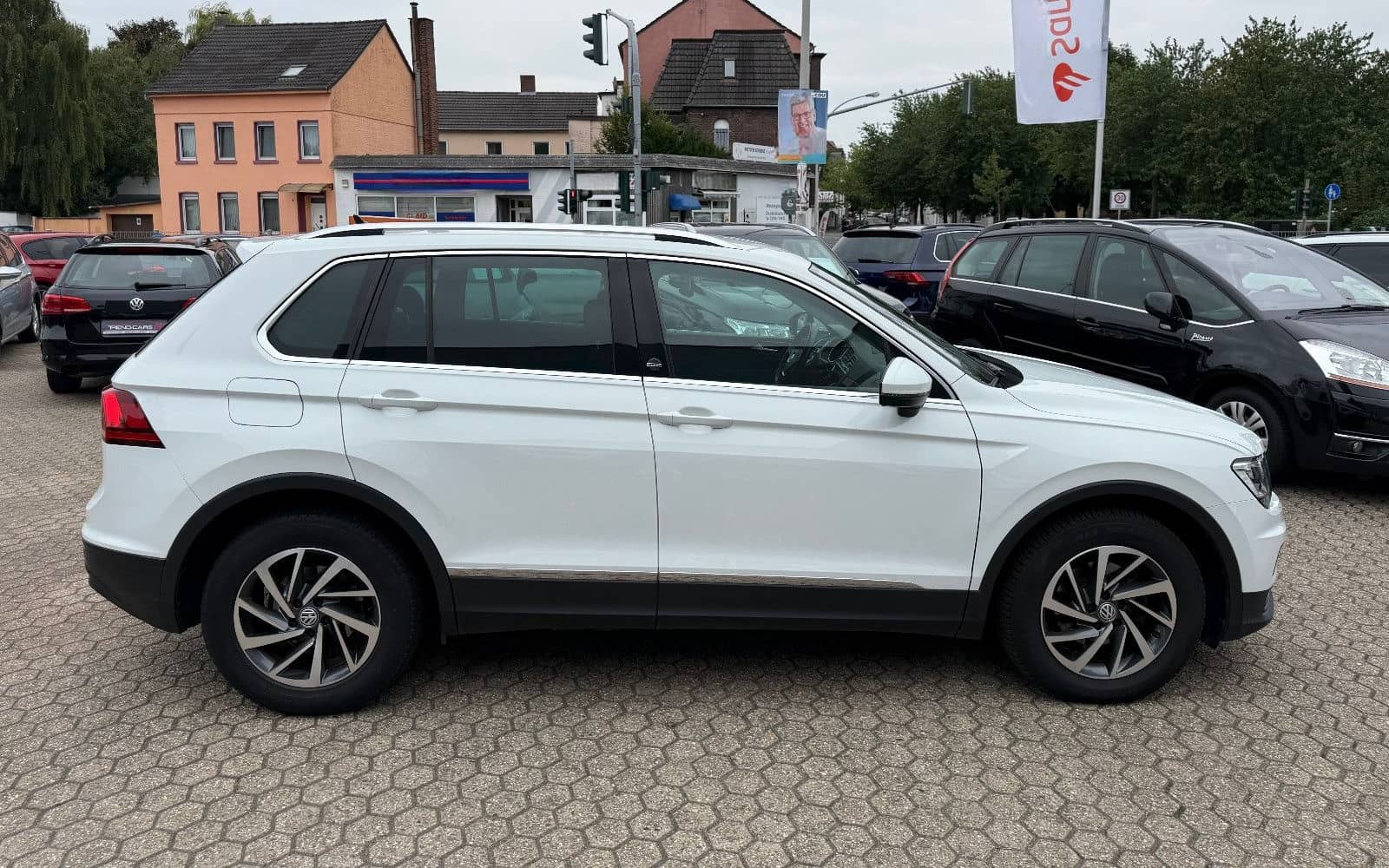 Volkswagen Tiguan Sound BMT/Start-Stopp DSG Automatik foto 5