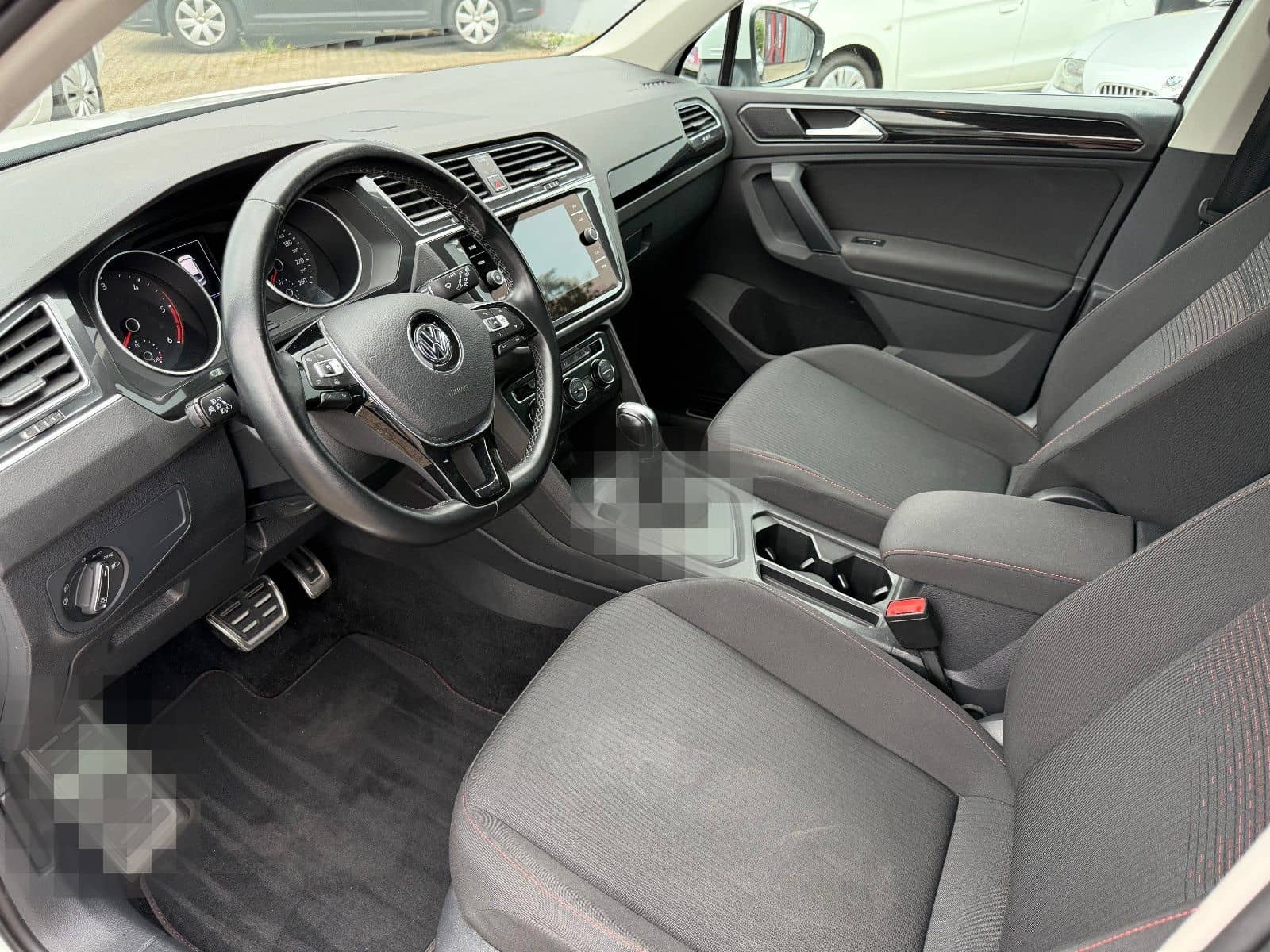 Volkswagen Tiguan Sound BMT/Start-Stopp DSG Automatik foto 9