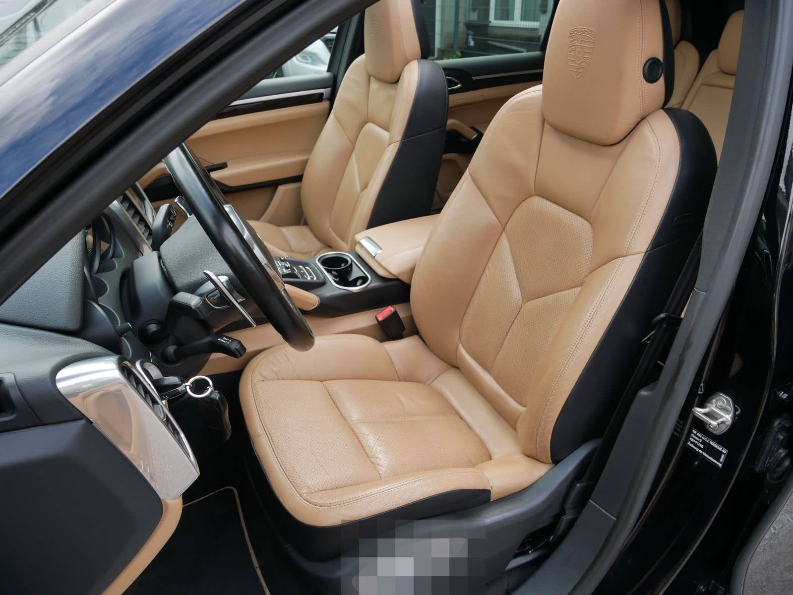 Porsche Cayenne Diesel Platinum Edition PDLS Pano Luftfe foto 8