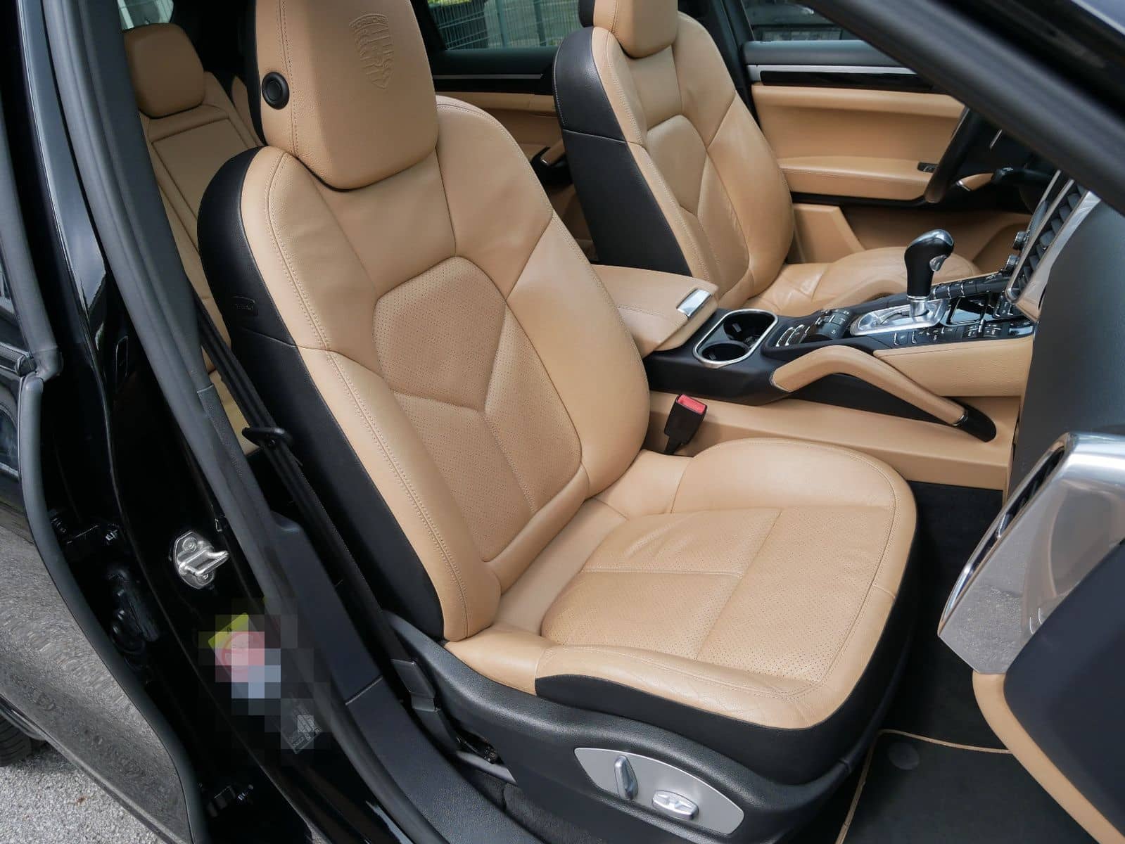 Porsche Cayenne Diesel Platinum Edition PDLS Pano Luftfe foto 10