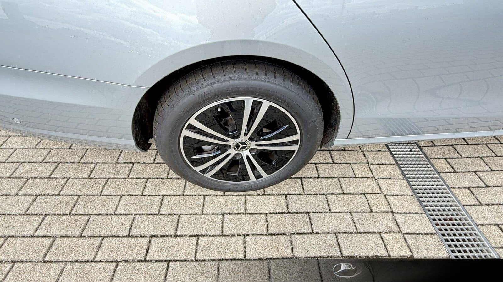 Mercedes-Benz E 220 d T-Modell AVANTGARDE+LED+Spur+Totwinkel foto 4