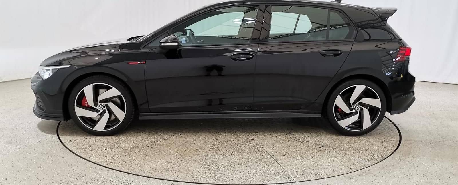 Volkswagen Golf 2.0 TSI DSG GTI Clubsport LED|NAV|WINTER foto 3