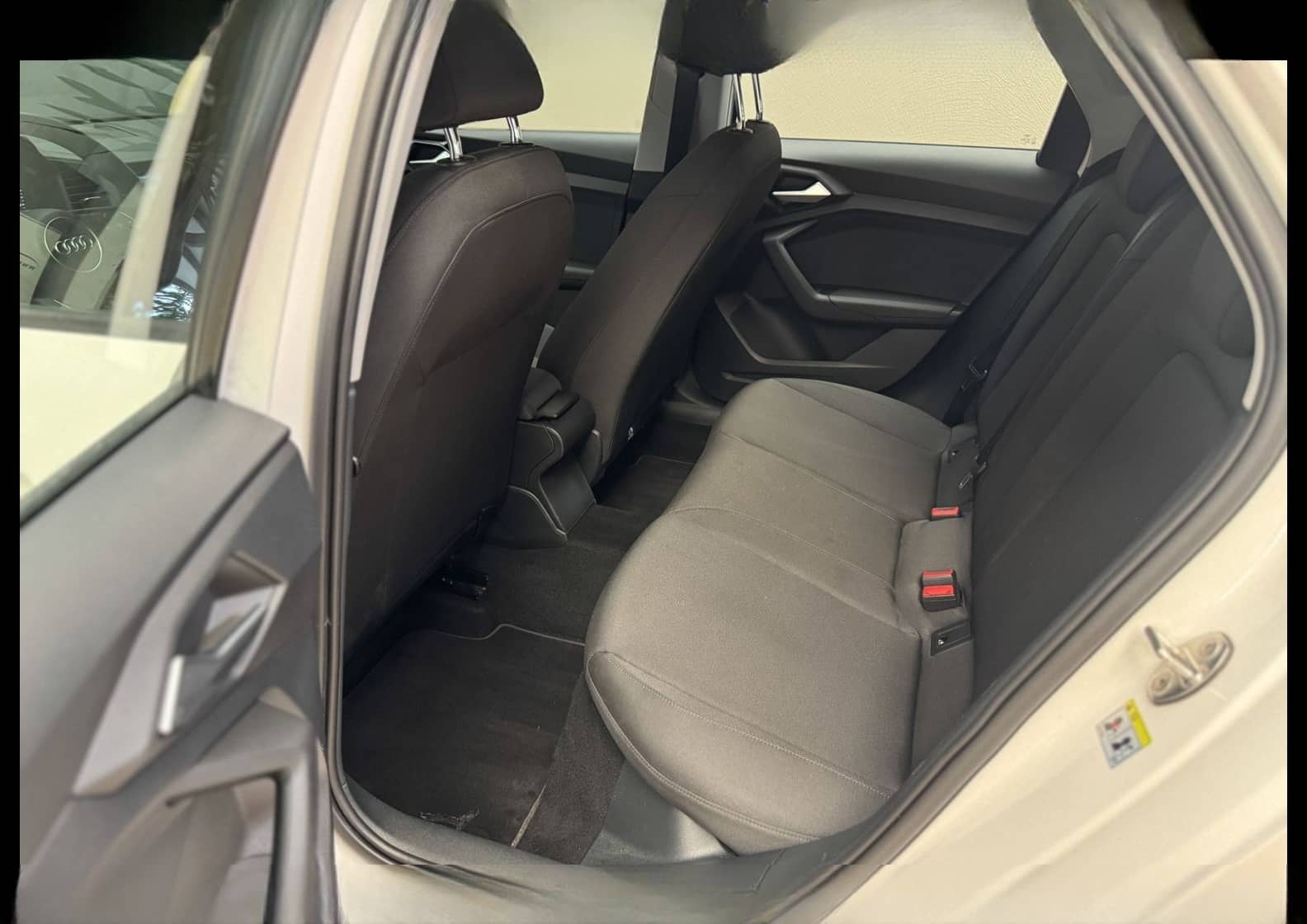 Audi A1 Sportback S-Line 1.0 TFSI S-Tronic Virt.Co foto 14