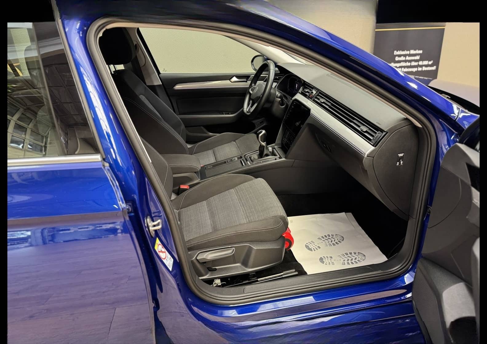 Volkswagen Passat Variant R-Line 2.0 TDI DSG Dig.Cockpit foto 15