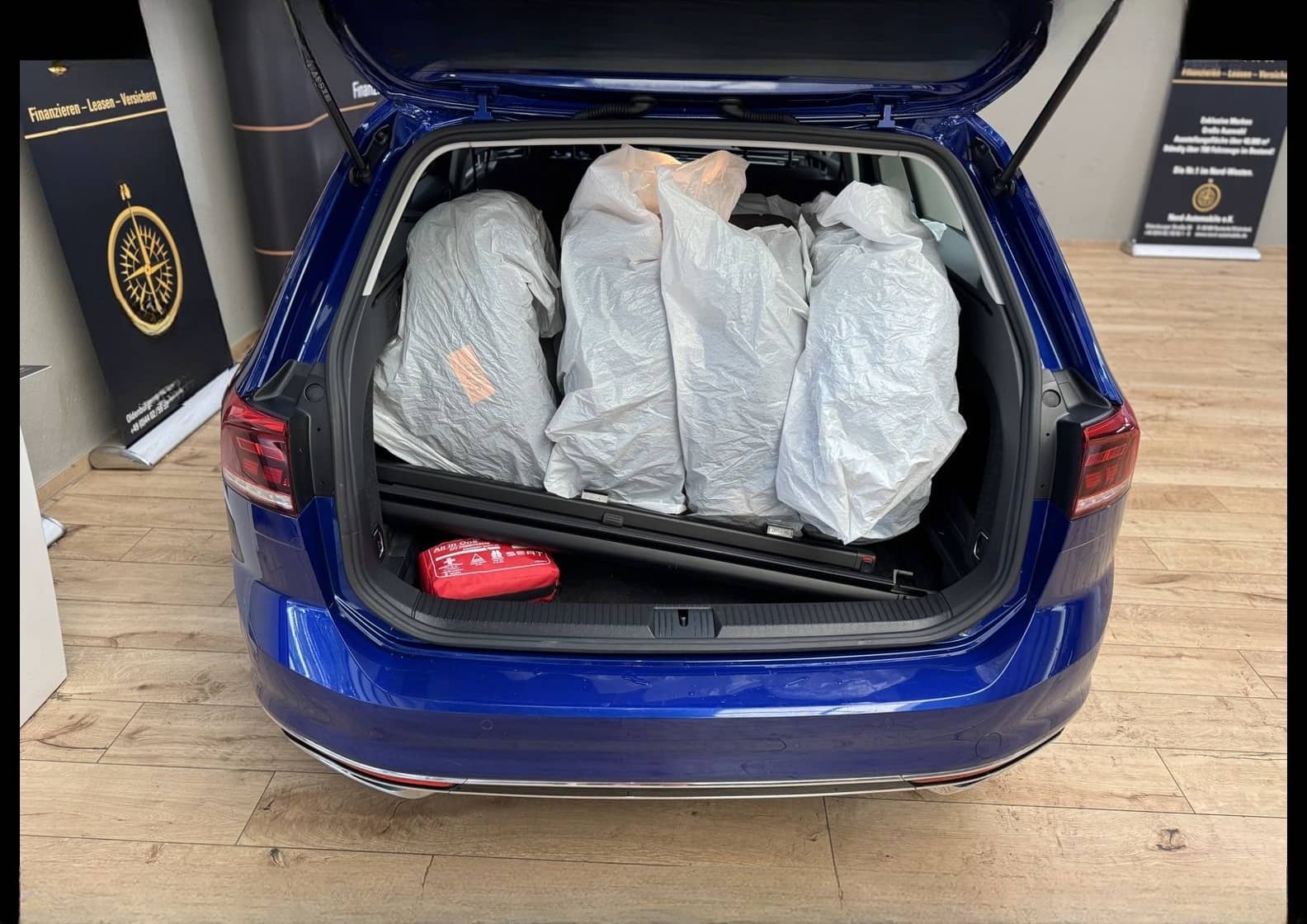 Volkswagen Passat Variant R-Line 2.0 TDI DSG Dig.Cockpit foto 22